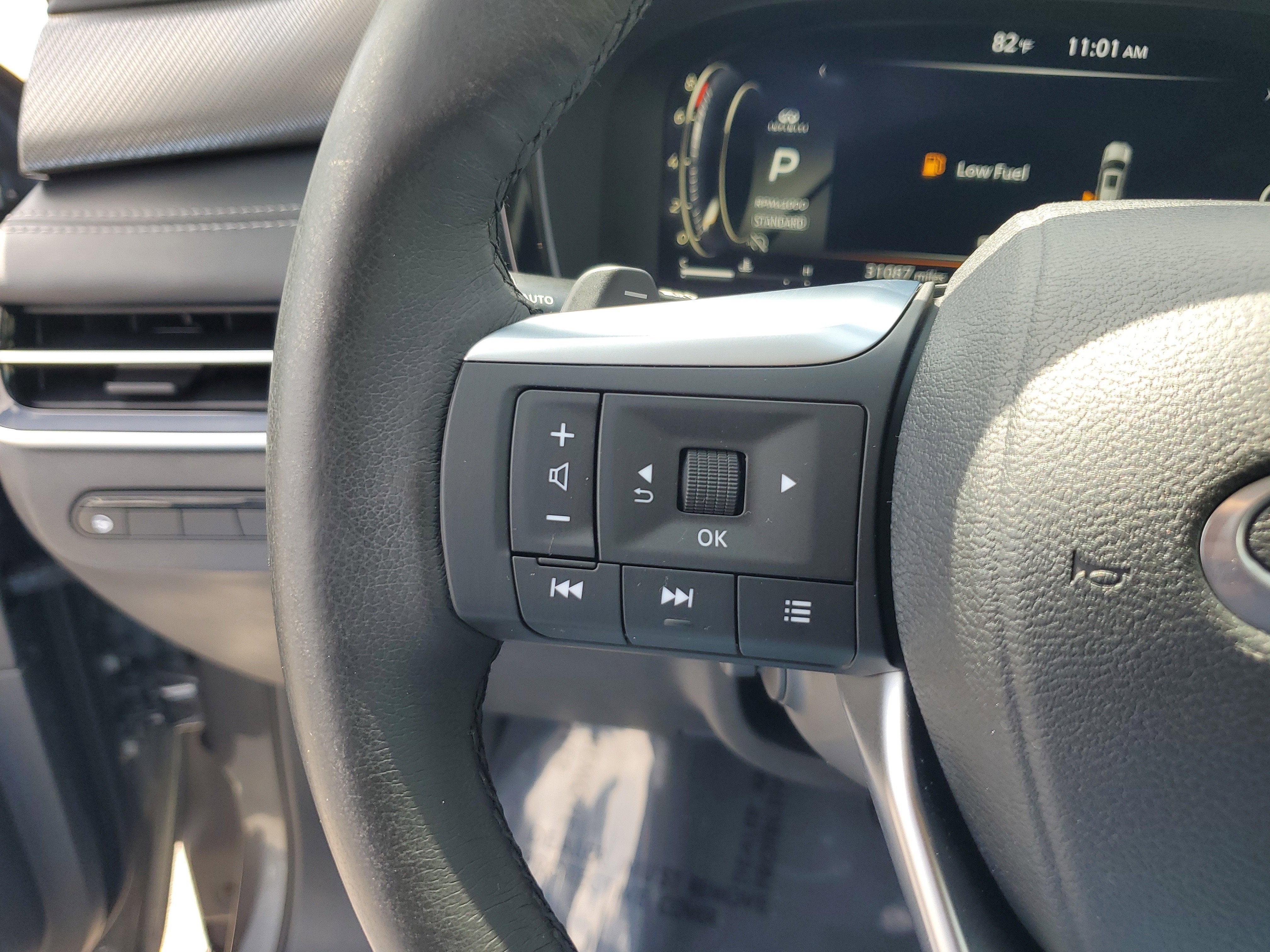 2022 INFINITI QX60 LUXE