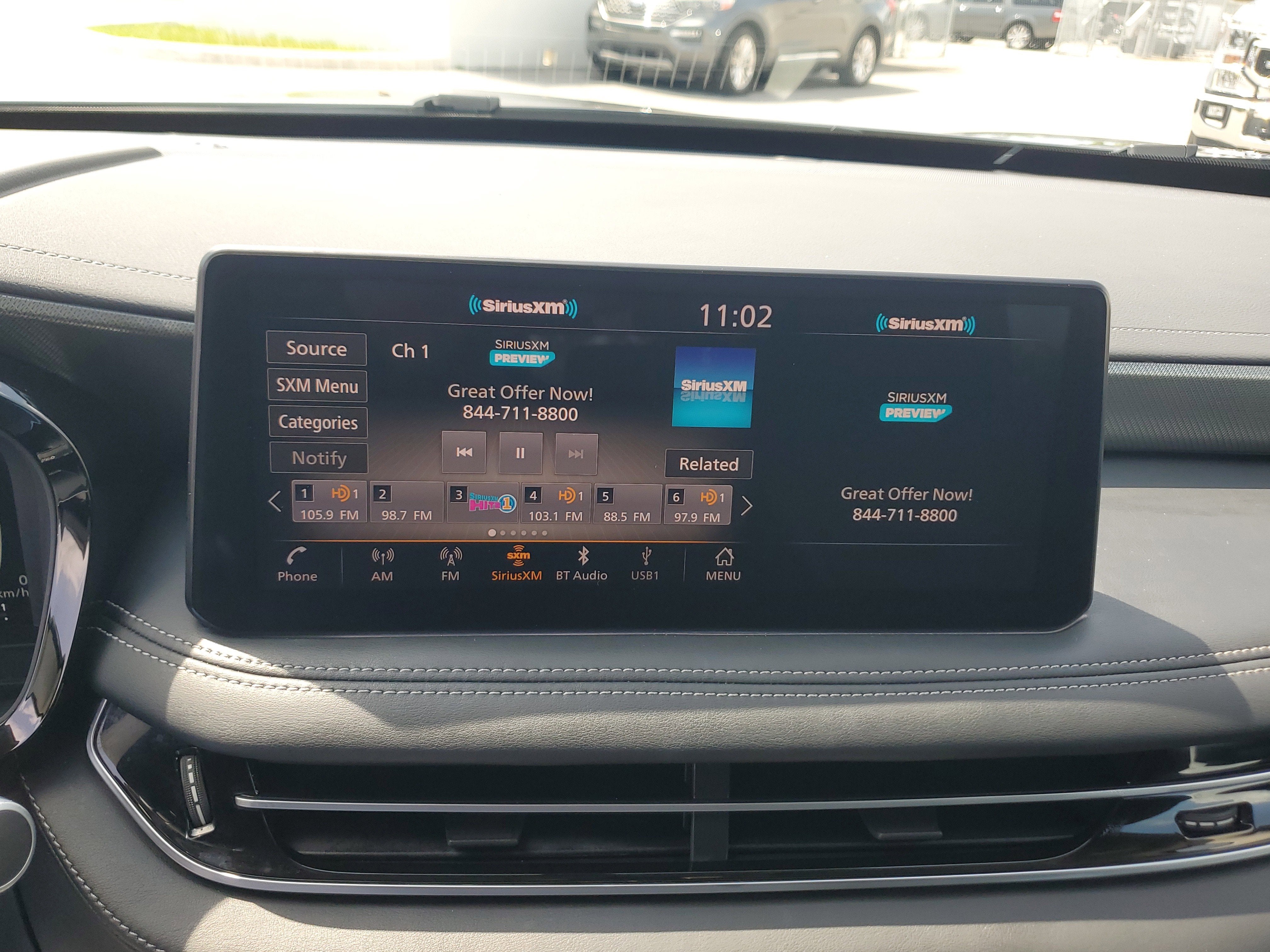 2022 INFINITI QX60 LUXE