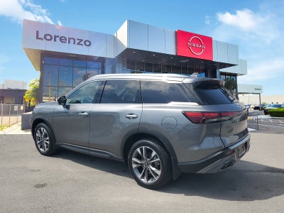 2022 INFINITI QX60 LUXE