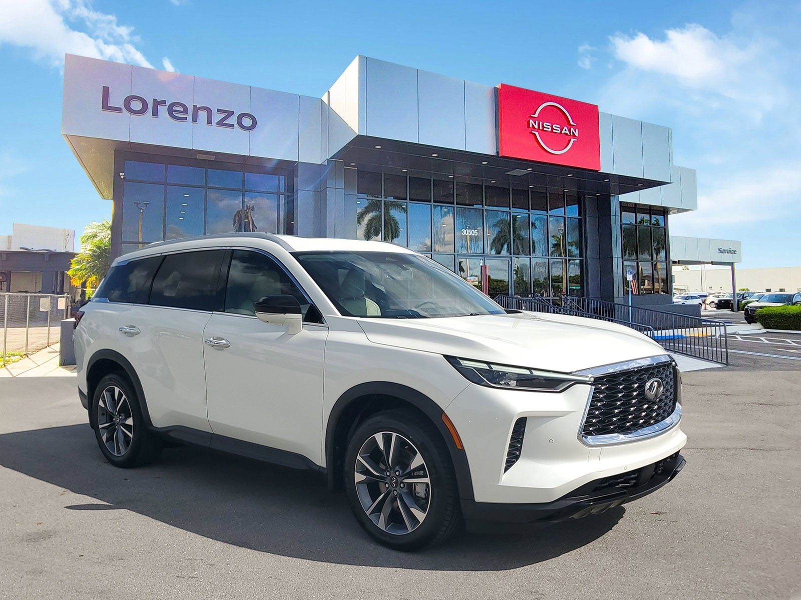 2023 INFINITI QX60 LUXE 4WD