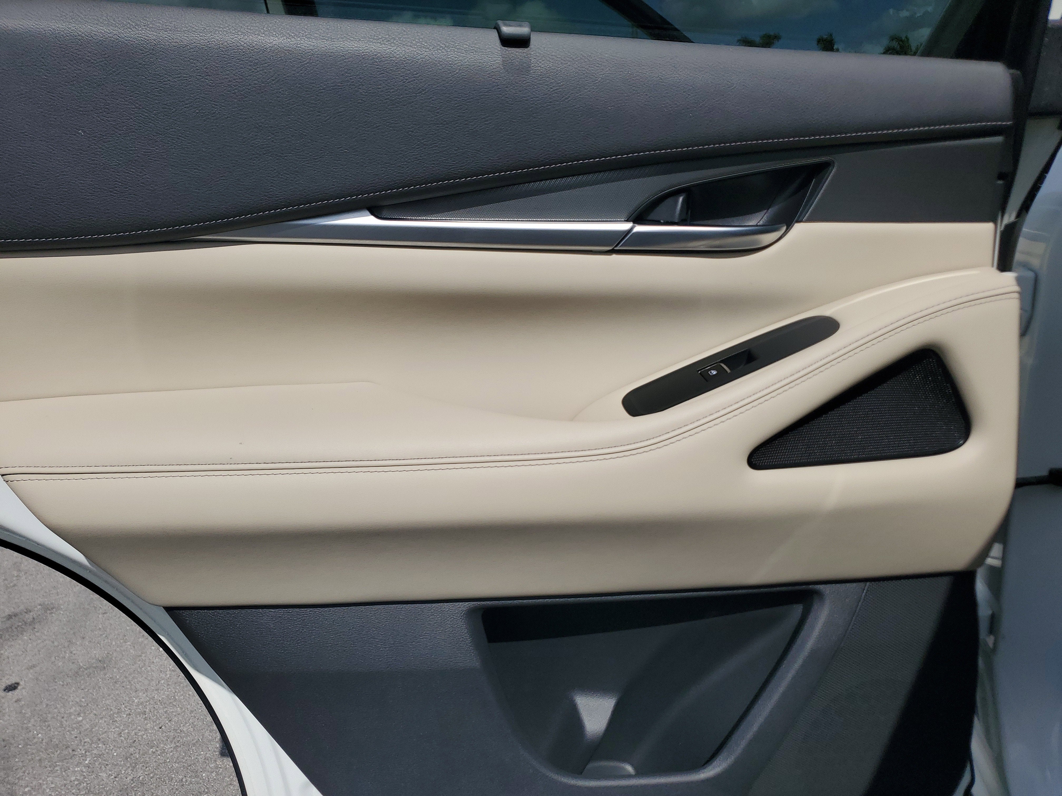 2023 INFINITI QX60 LUXE 4WD