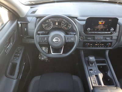 2023 Nissan Pathfinder S