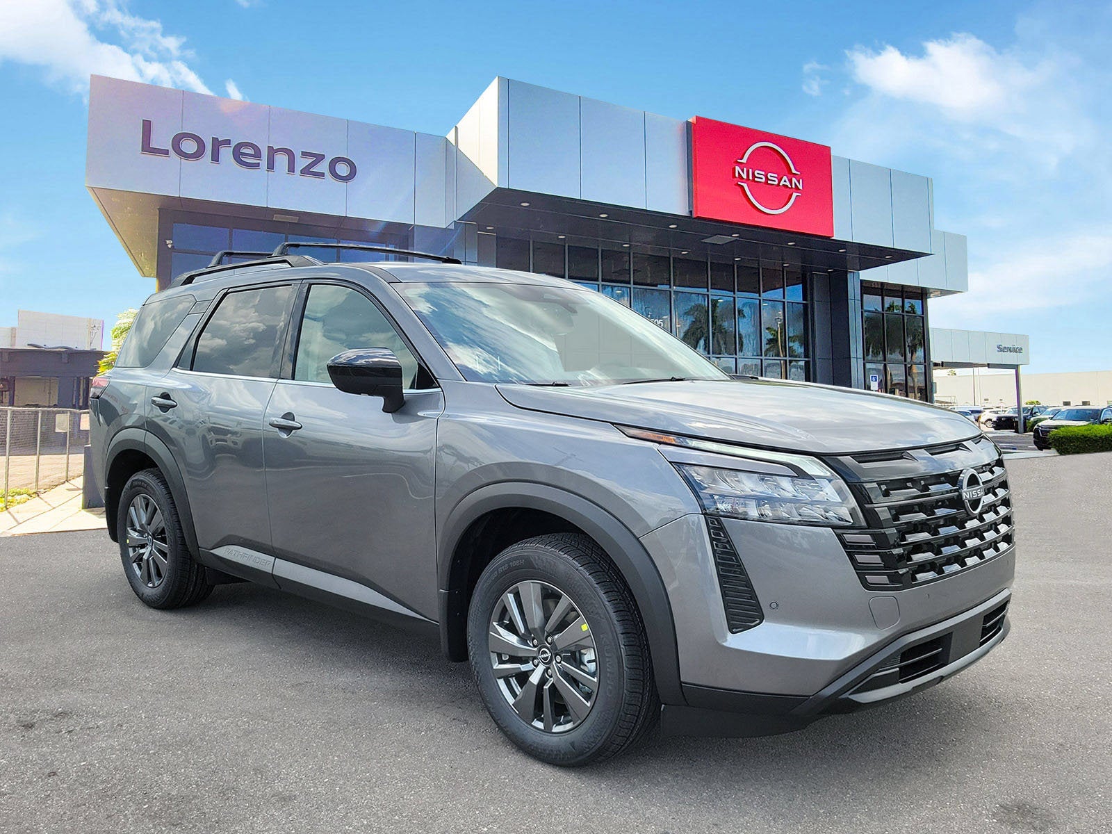 2026 Nissan Pathfinder SV