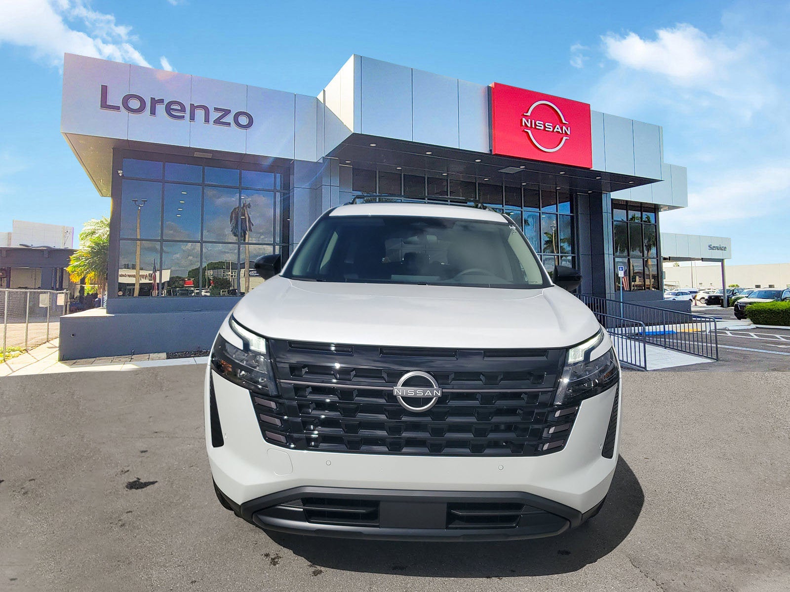 2026 Nissan Pathfinder SV