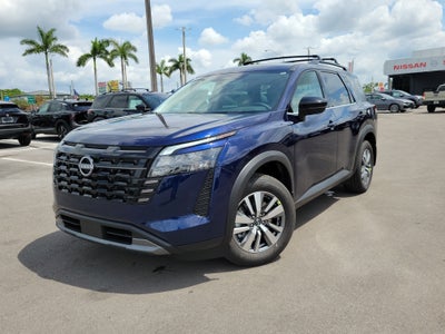 2026 Nissan Pathfinder SL