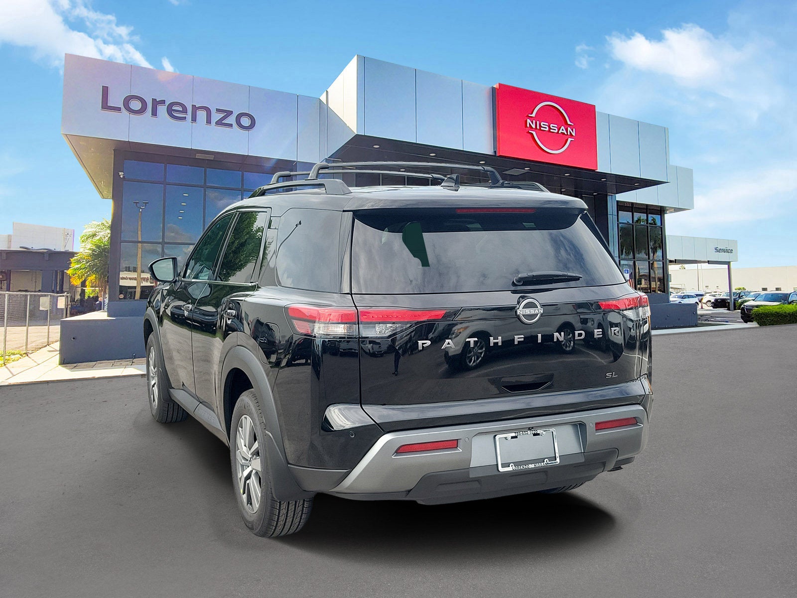 2026 Nissan Pathfinder SL