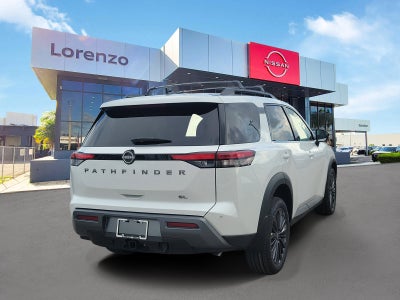 2026 Nissan Pathfinder SL