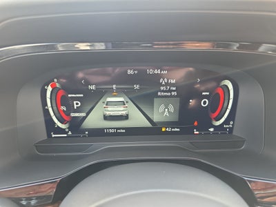 2025 Nissan Pathfinder Platinum