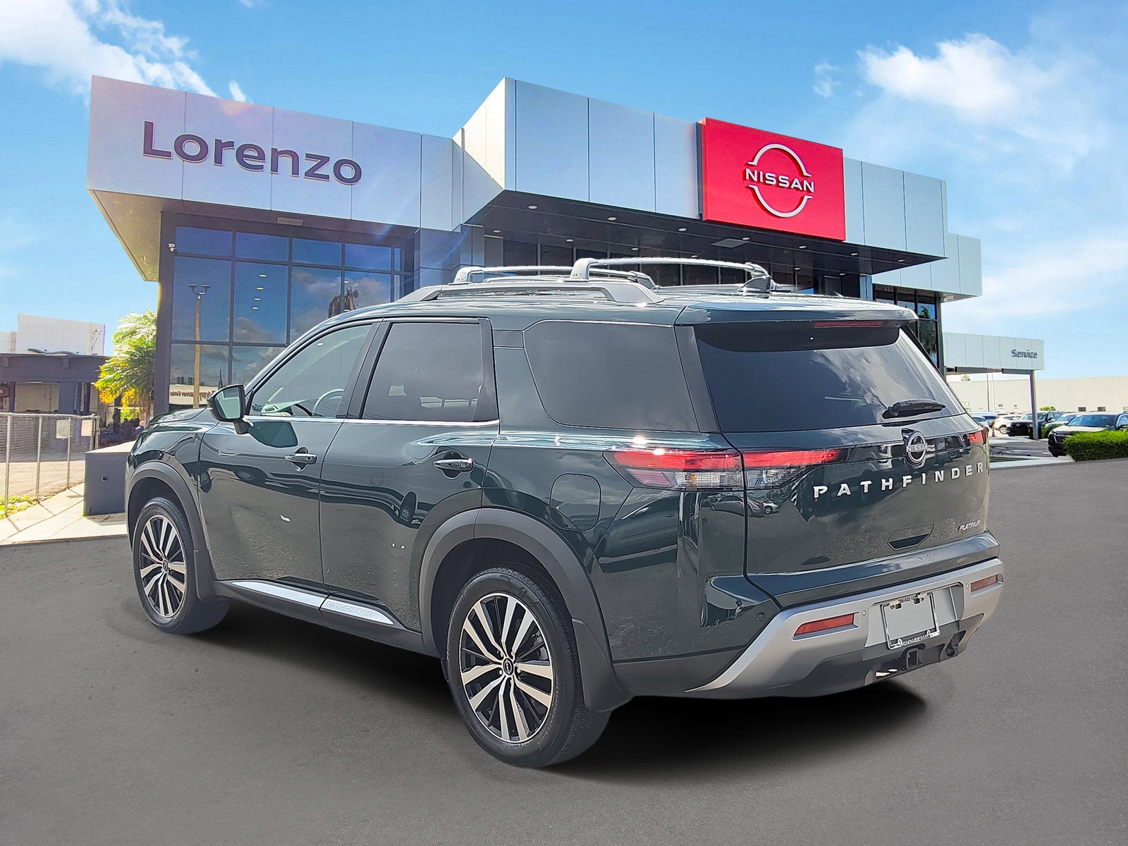 2025 Nissan Pathfinder Platinum