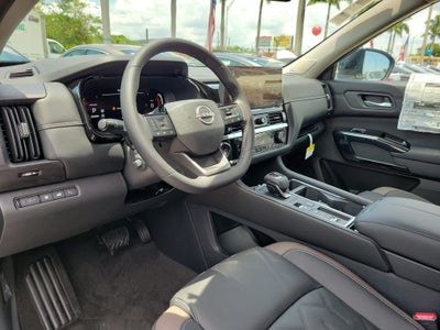 2026 Nissan Pathfinder Platinum