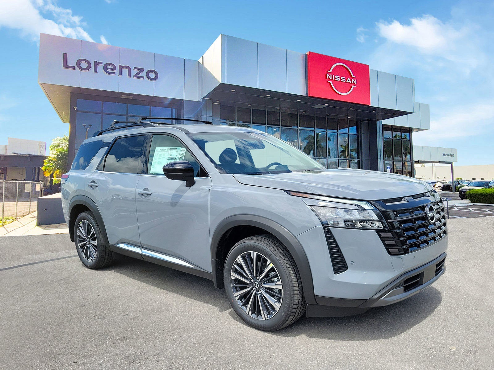 2026 Nissan Pathfinder Platinum