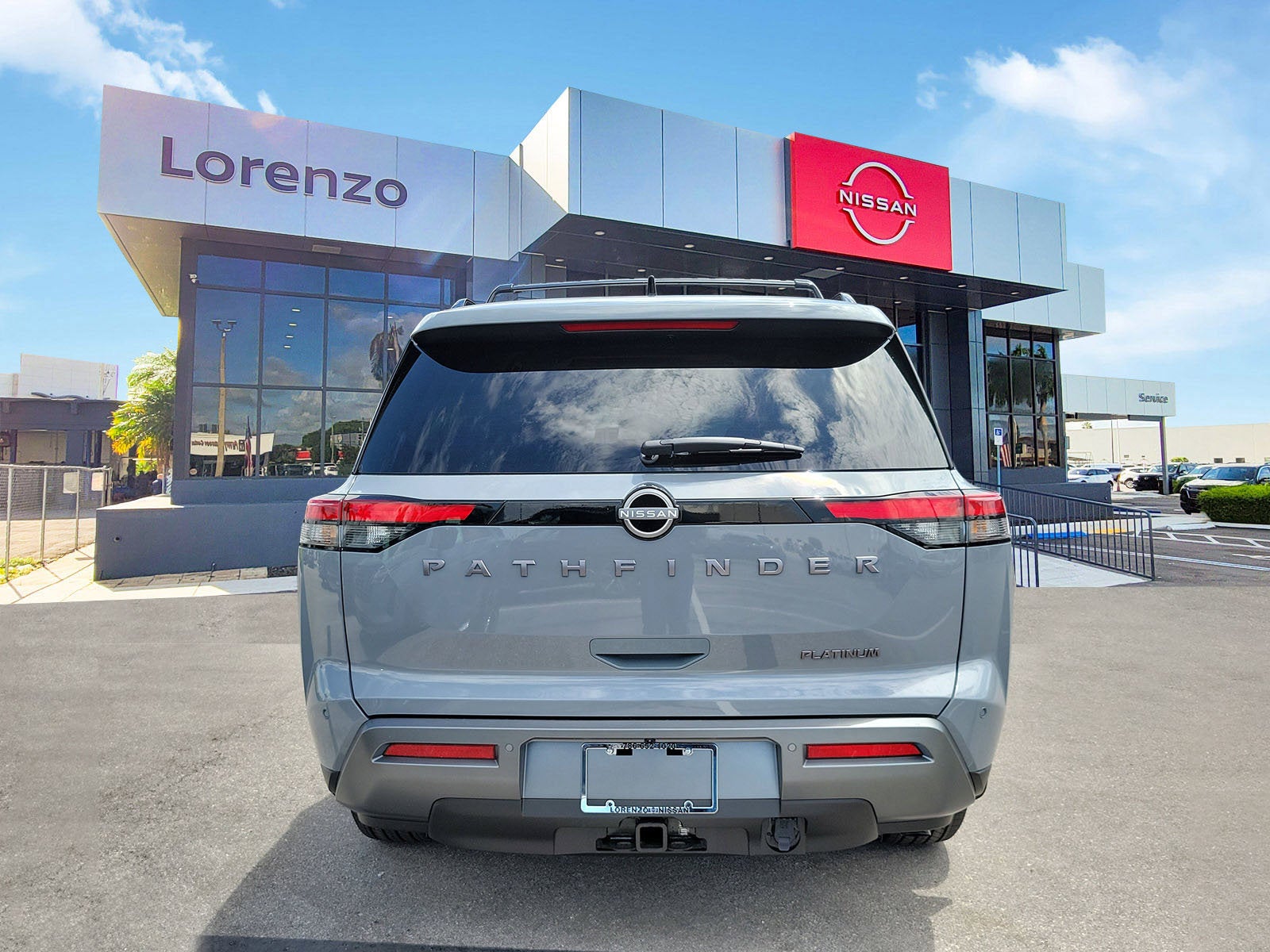 2026 Nissan Pathfinder Platinum