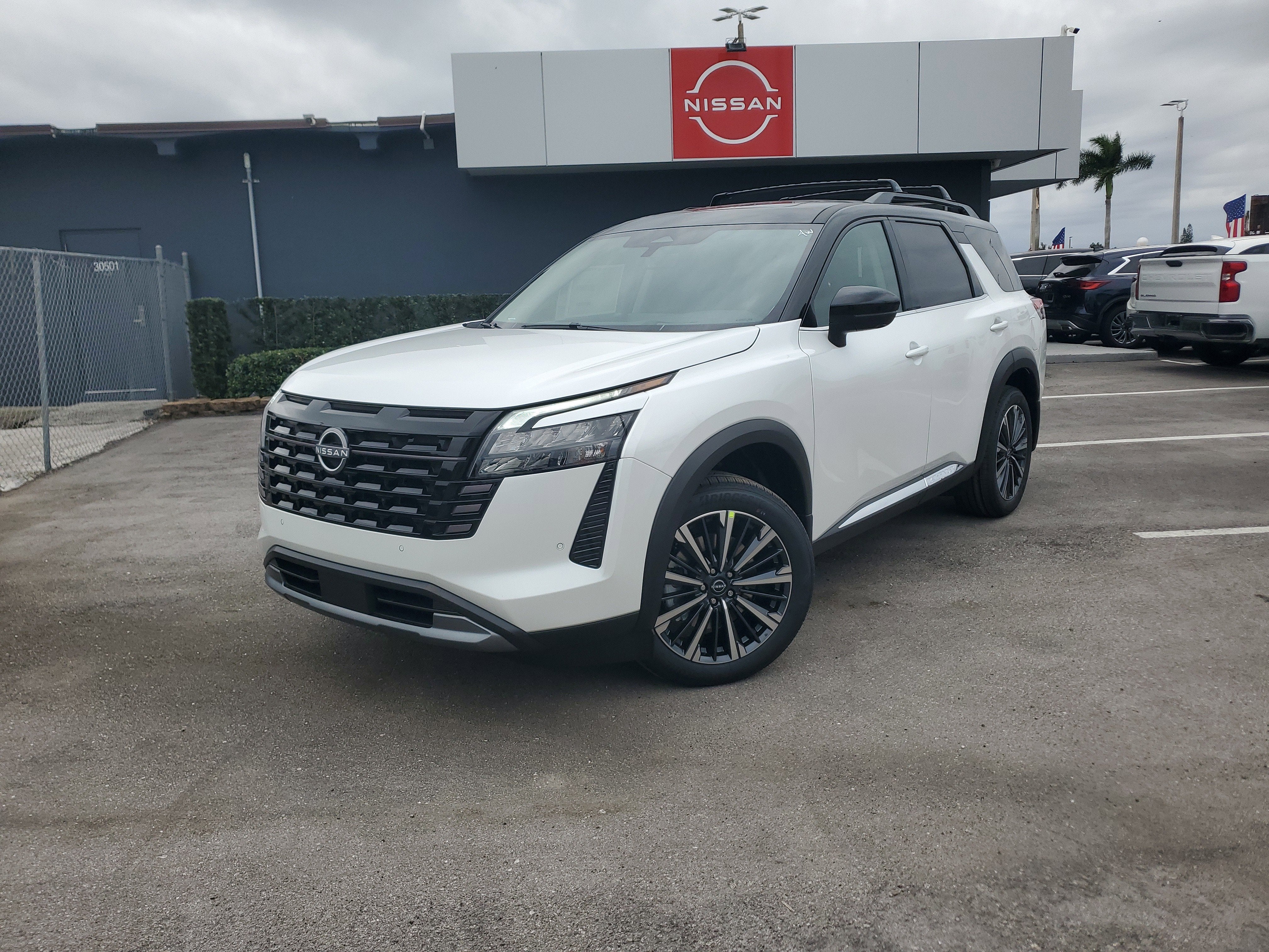 2026 Nissan Pathfinder Platinum