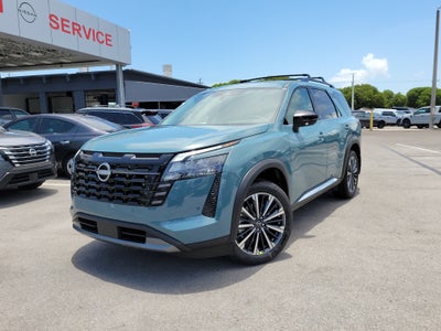 2026 Nissan Pathfinder Platinum