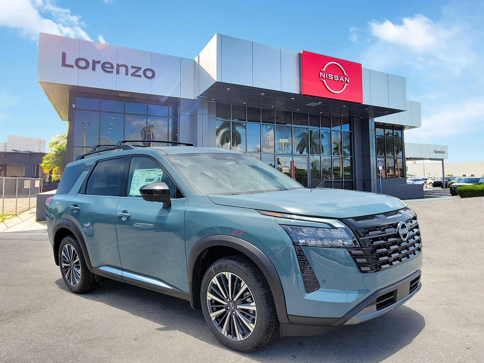 2026 Nissan Pathfinder Platinum