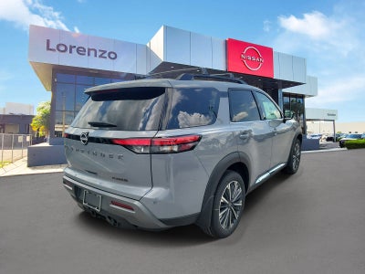 2026 Nissan Pathfinder Platinum
