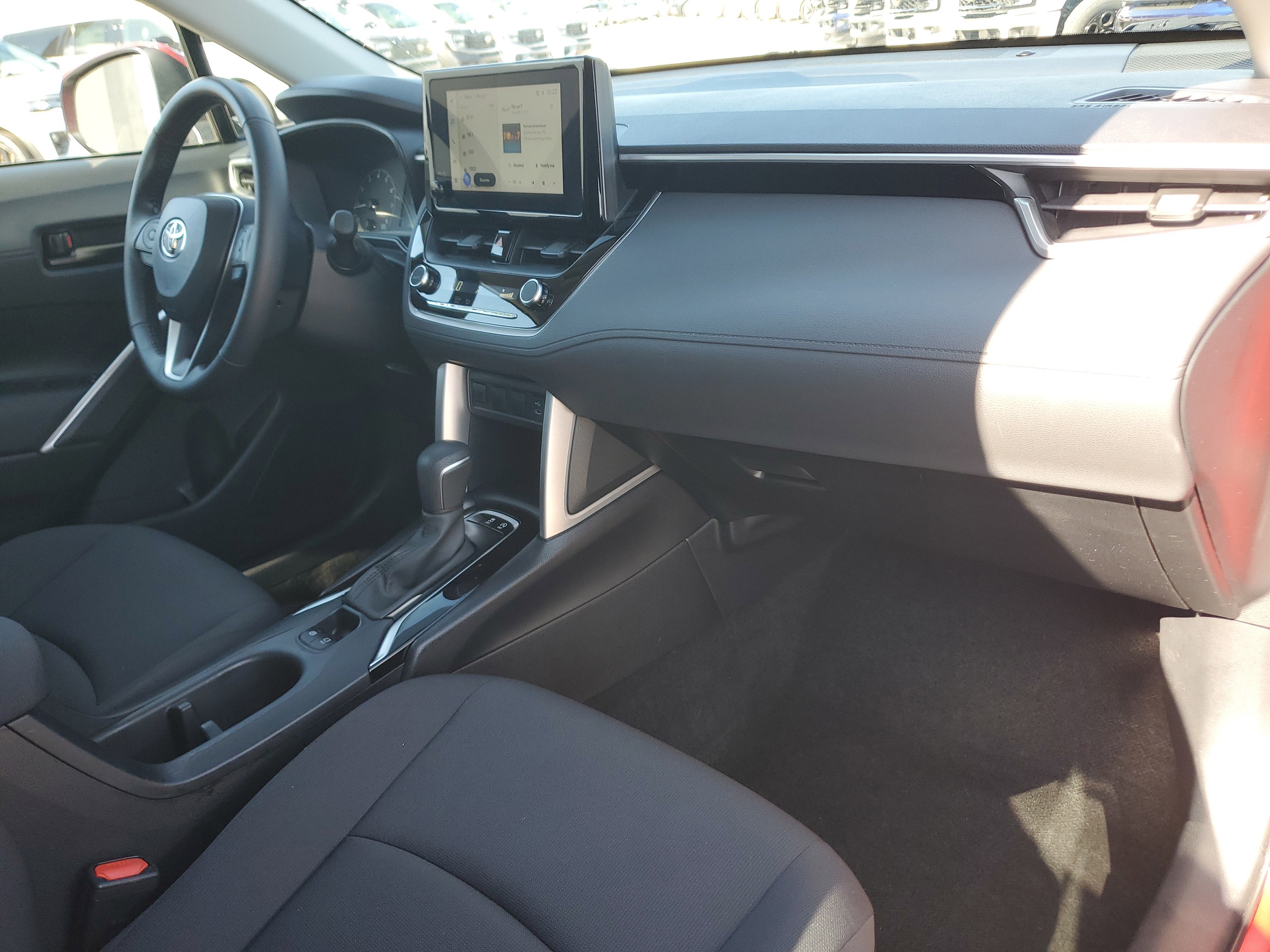 2023 Toyota Corolla Cross LE