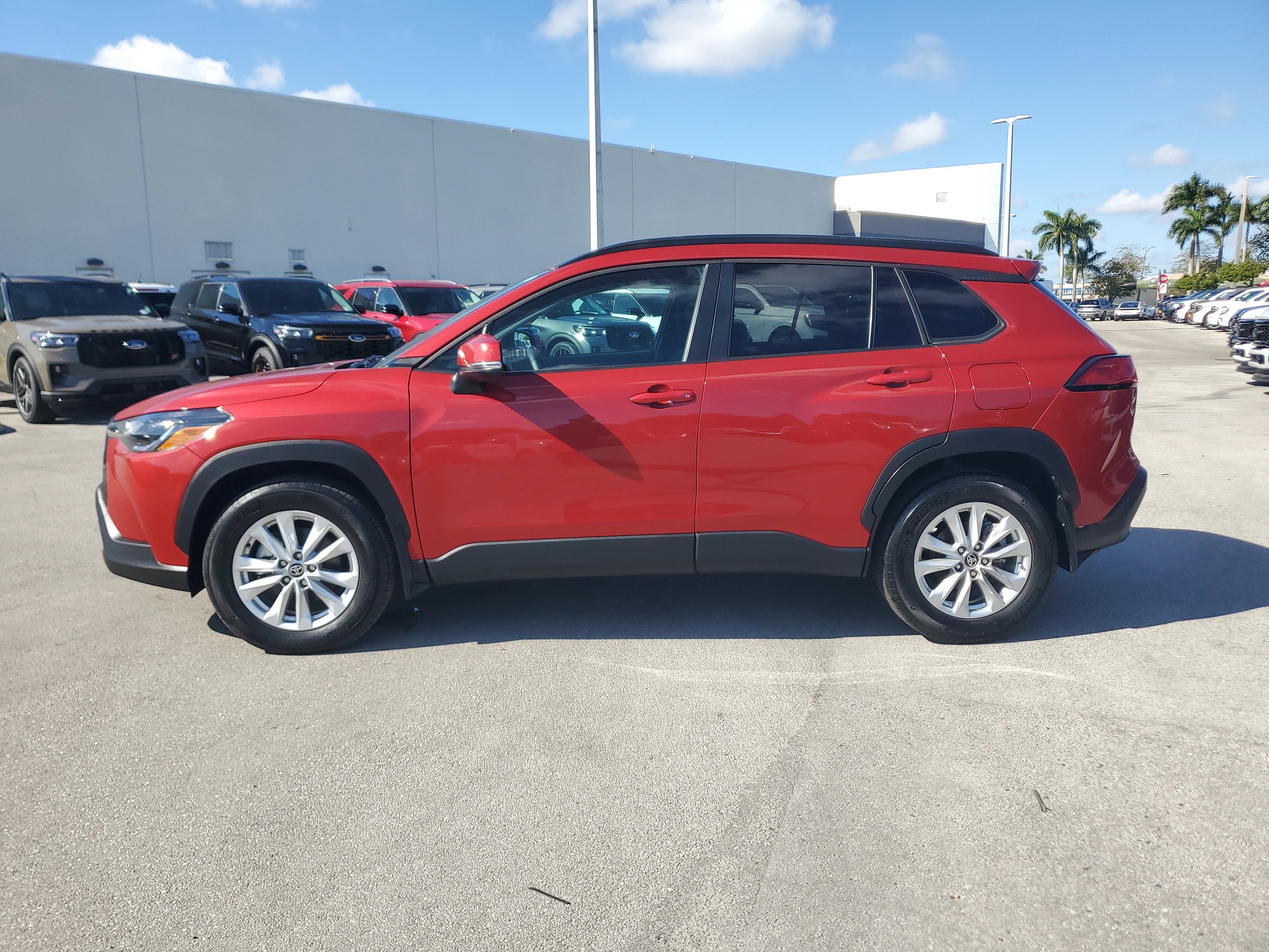 2023 Toyota Corolla Cross LE