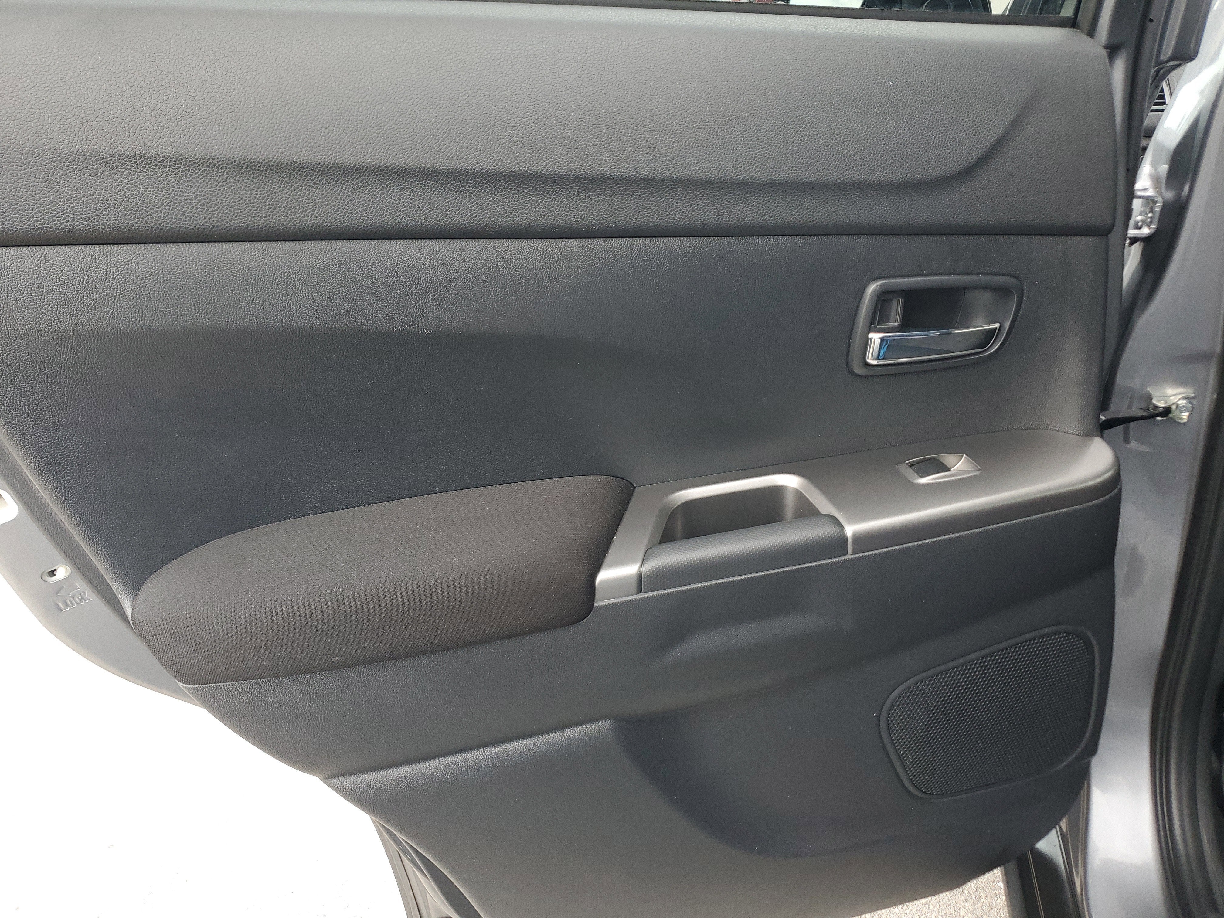 2021 Mitsubishi Outlander Sport SE