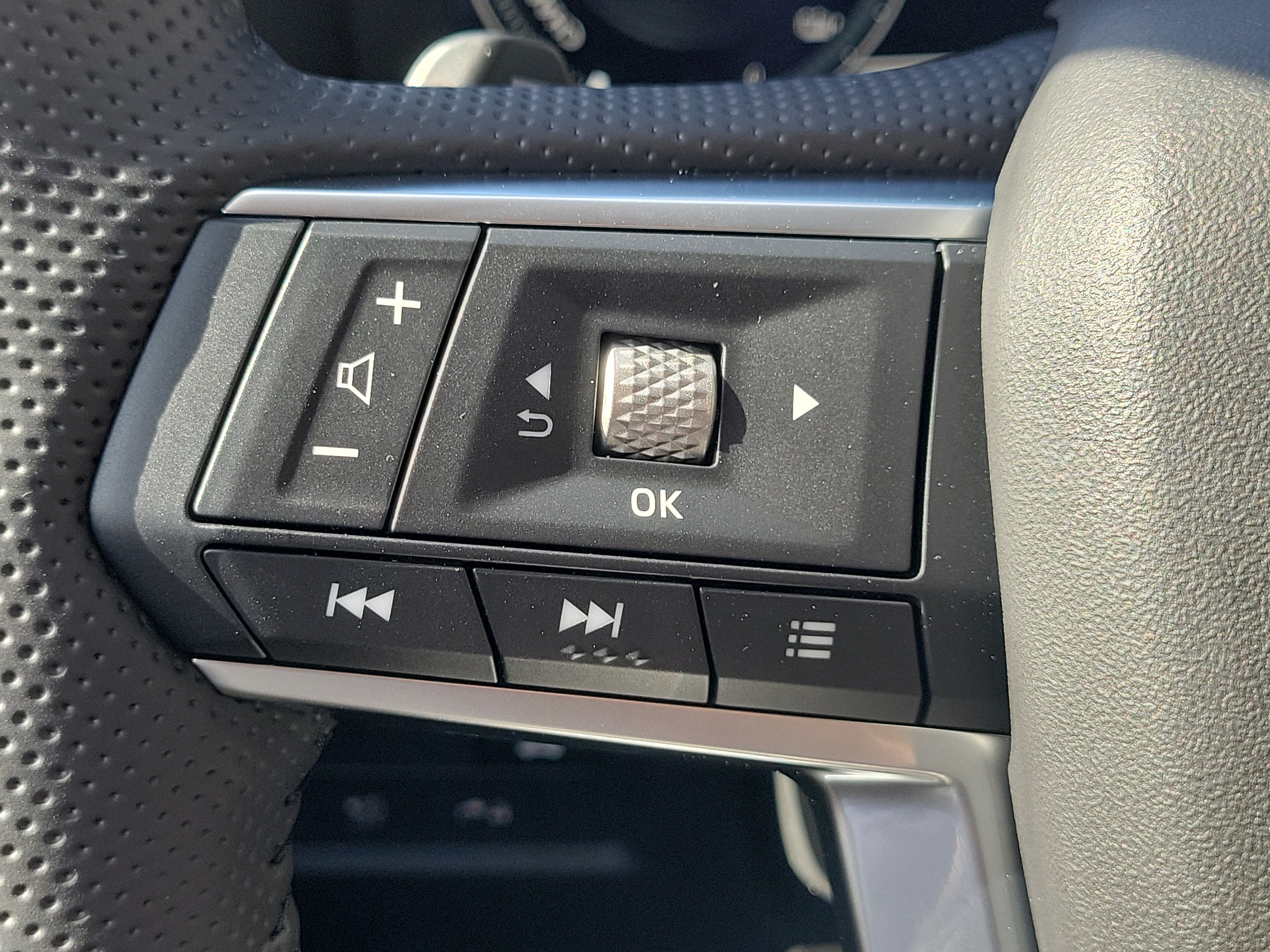 2026 Nissan Rogue Plug-In Hybrid SL
