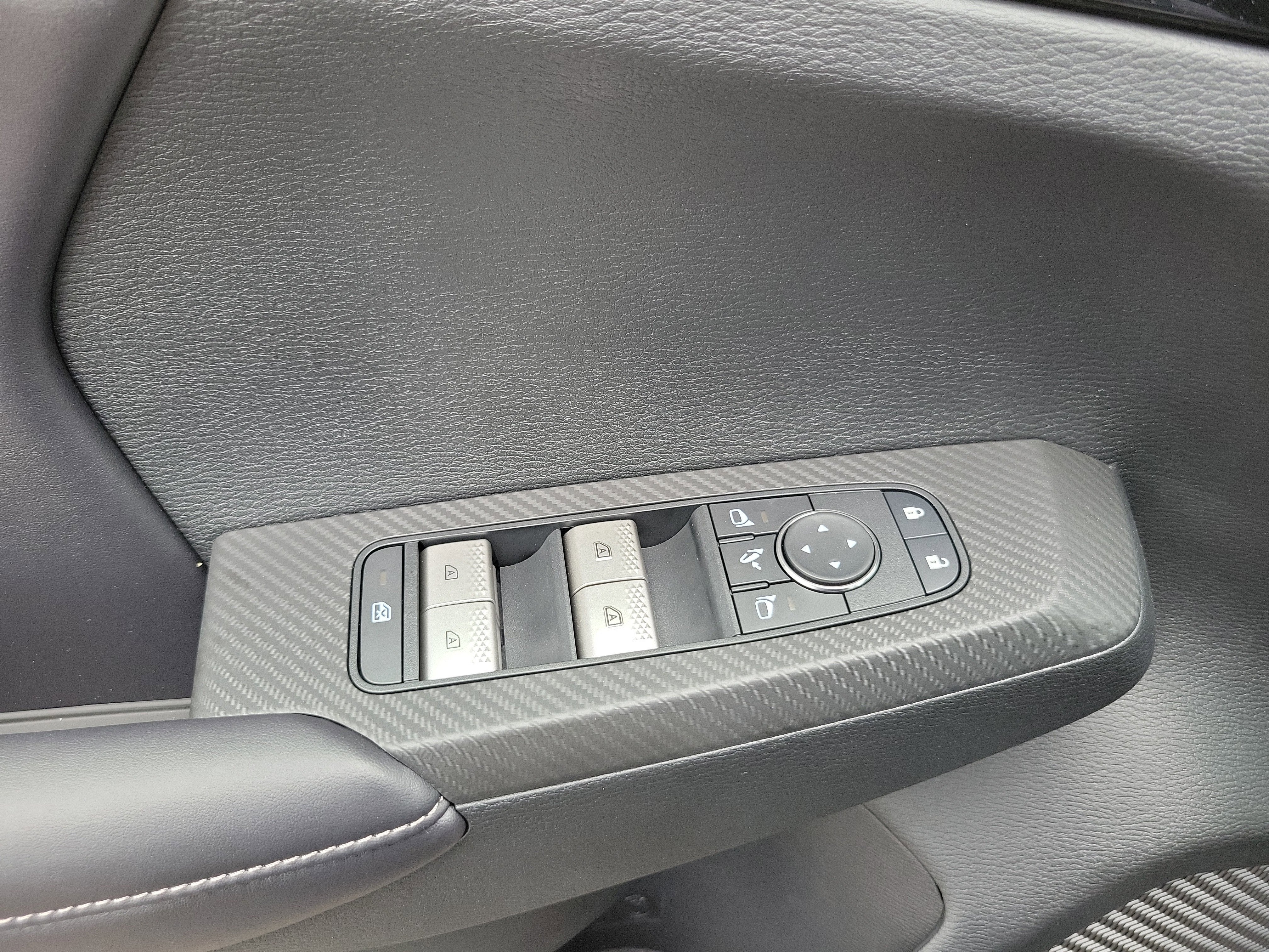 2026 Nissan Rogue Plug-In Hybrid SL