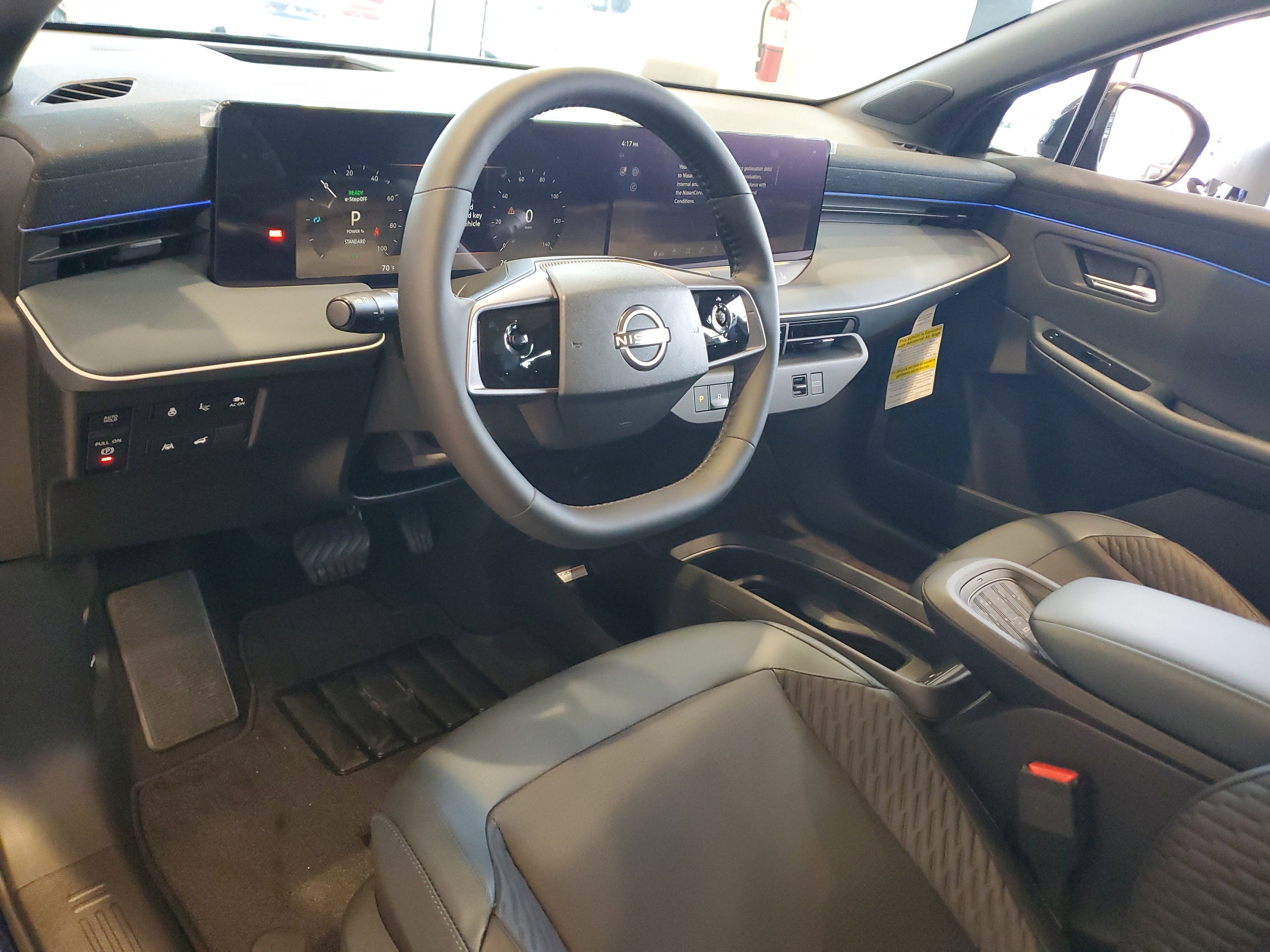 2026 Nissan LEAF Platinum+