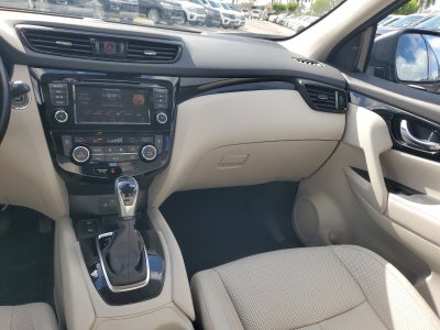 2021 Nissan Rogue Sport SL