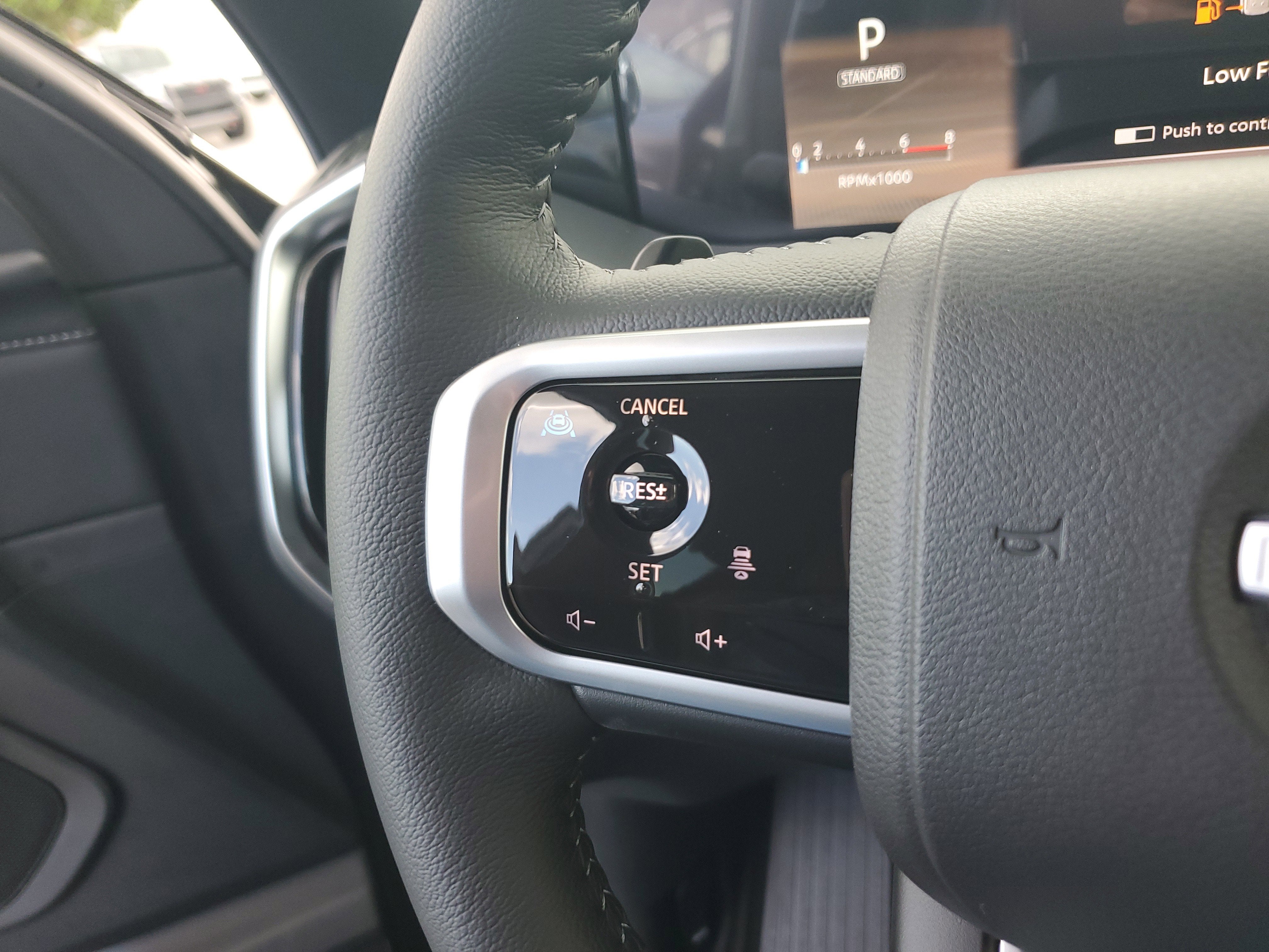 2025 Nissan Armada SL