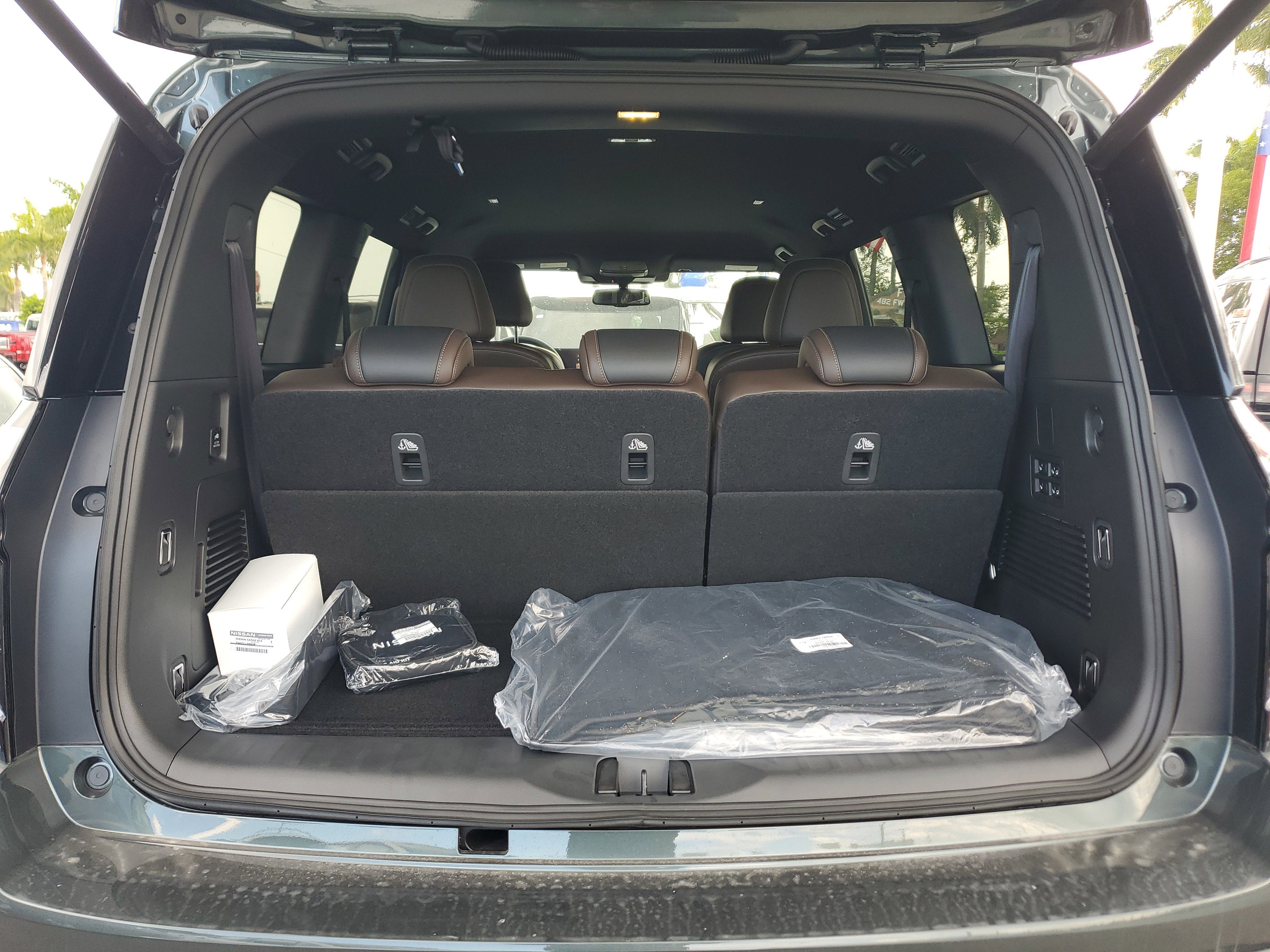 2025 Nissan Armada SL