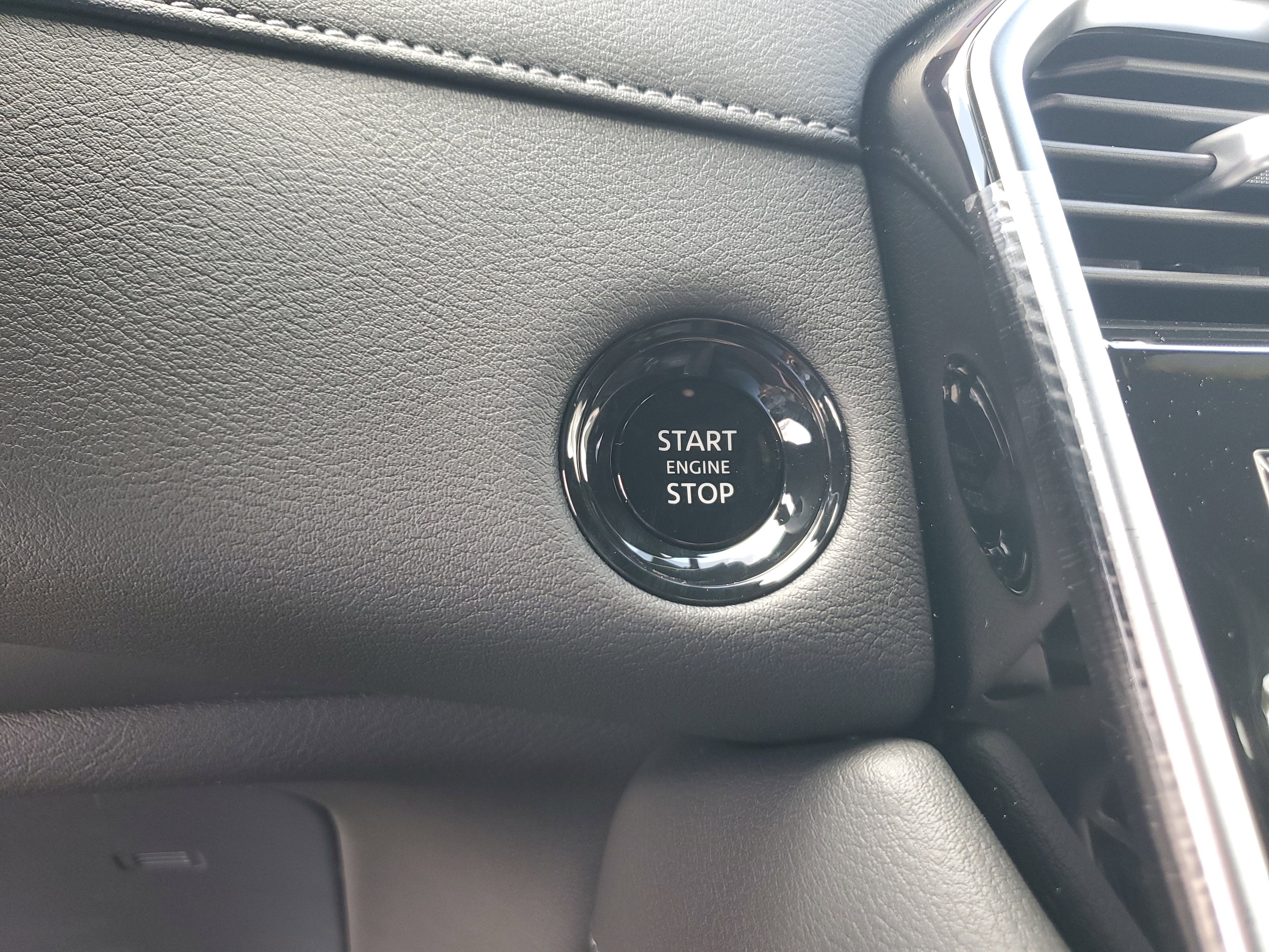 2025 Nissan Armada SL