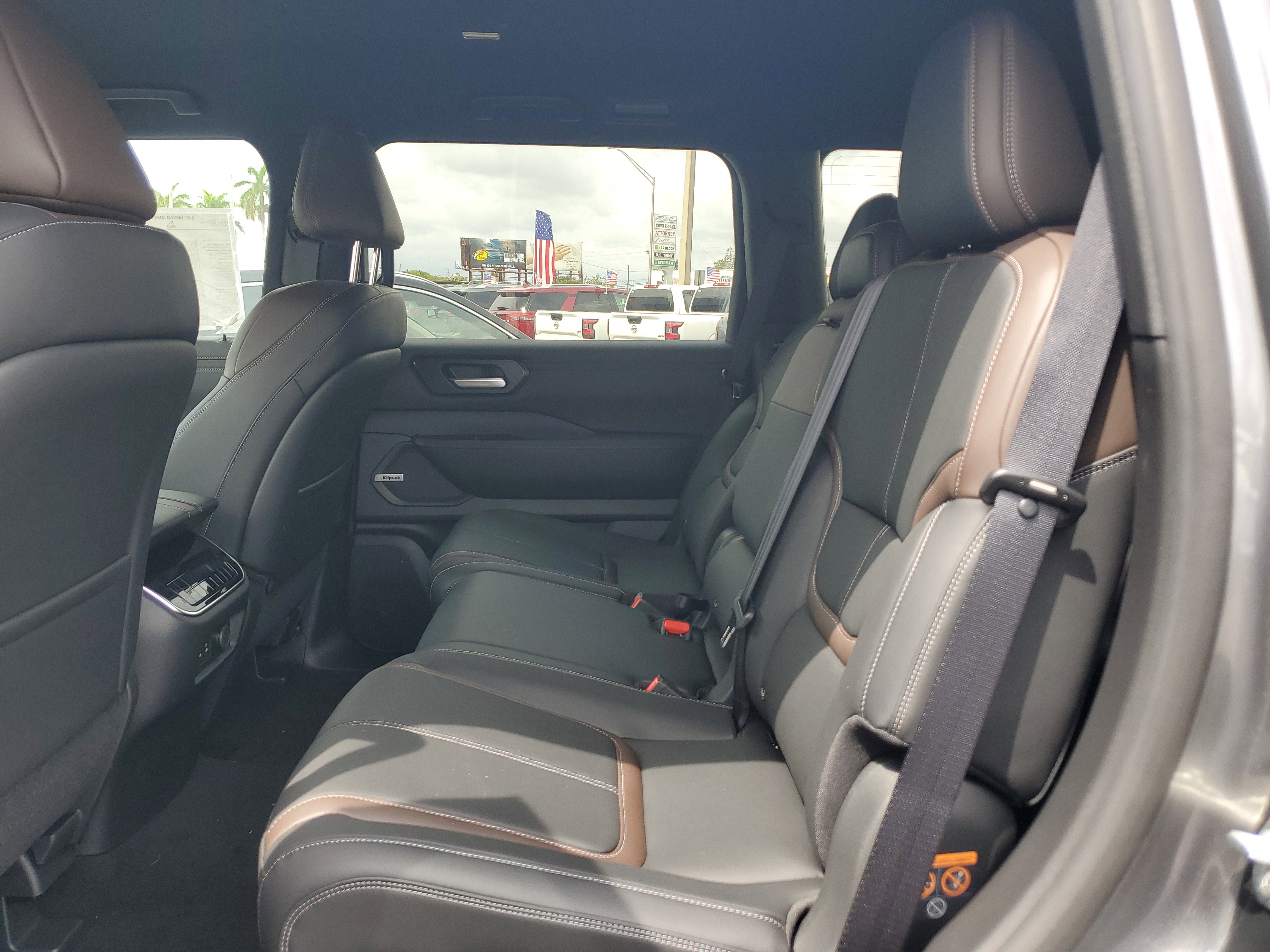 2025 Nissan Armada SL