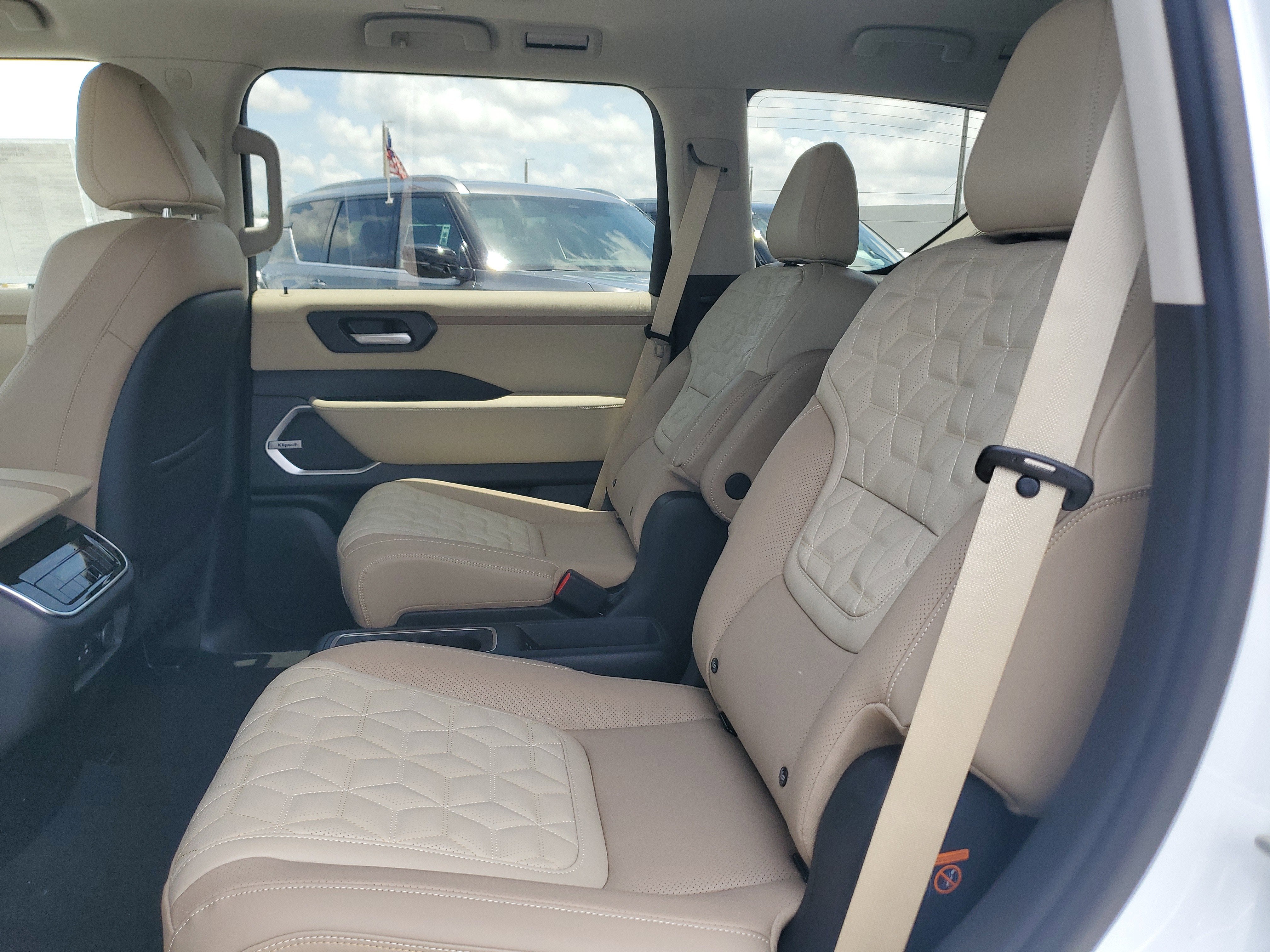 2025 Nissan Armada Platinum Reserve