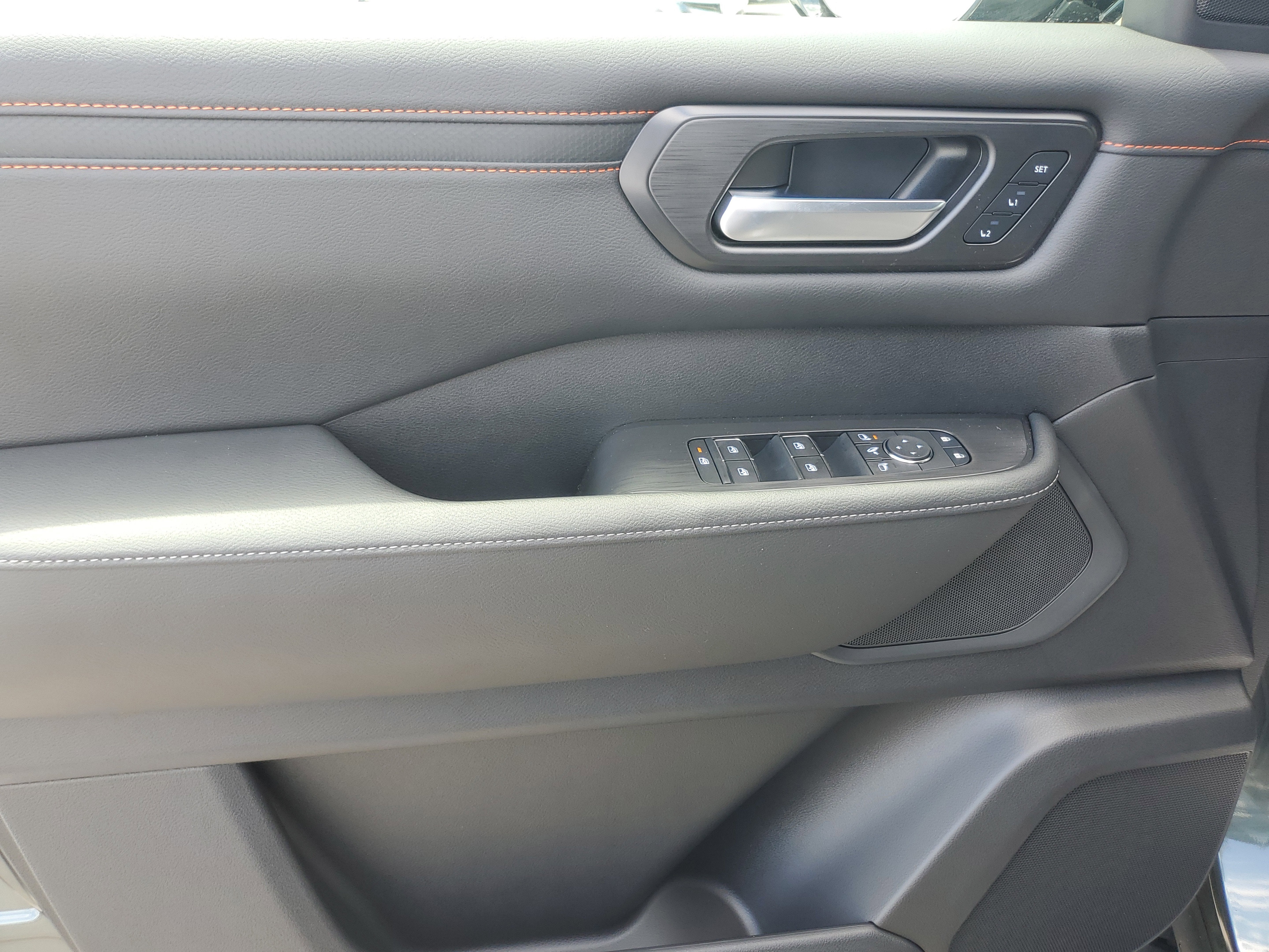 2025 Nissan Armada PRO-4X®