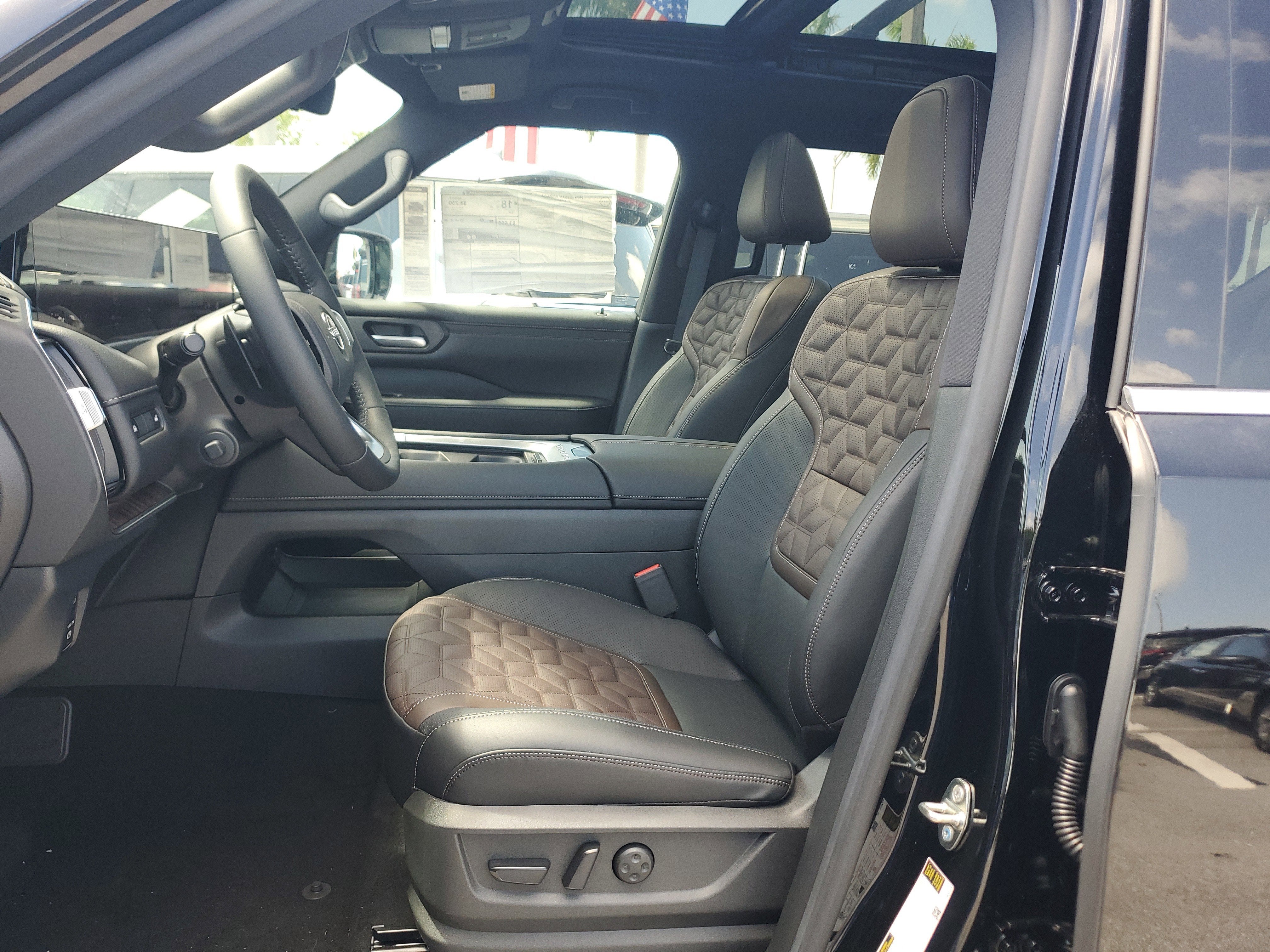 2025 Nissan Armada Platinum