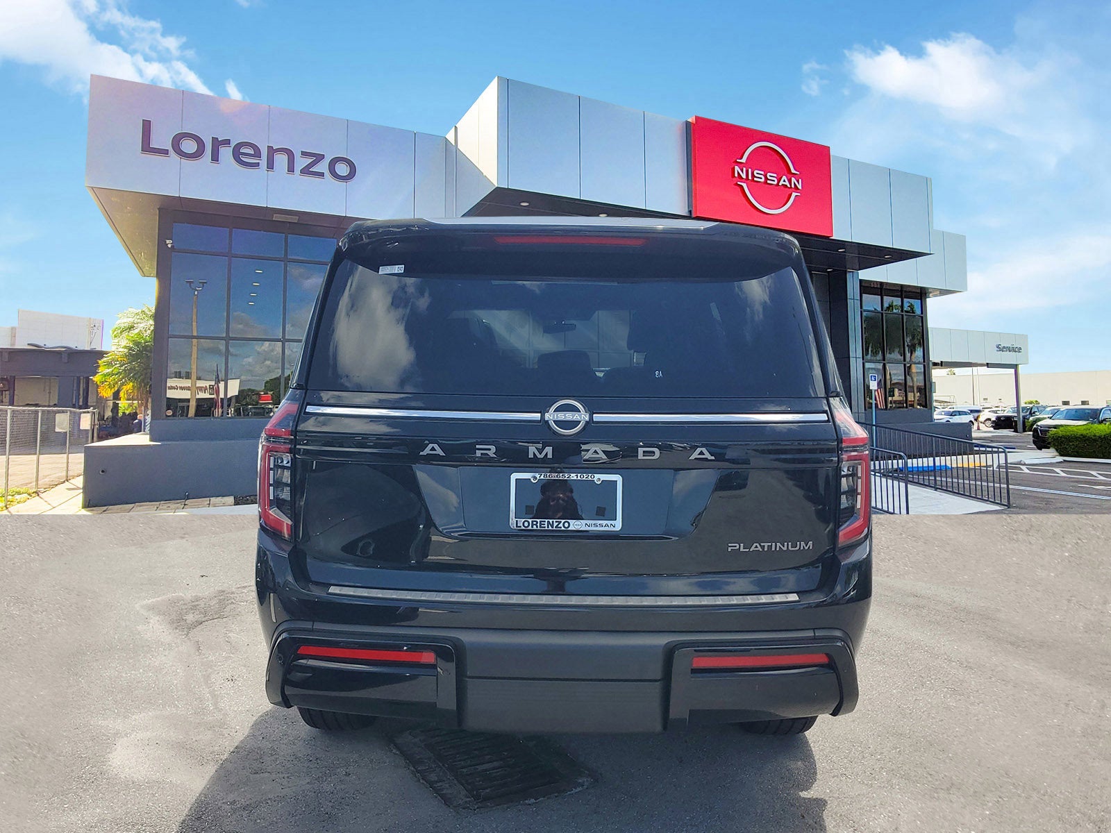 2025 Nissan Armada Platinum