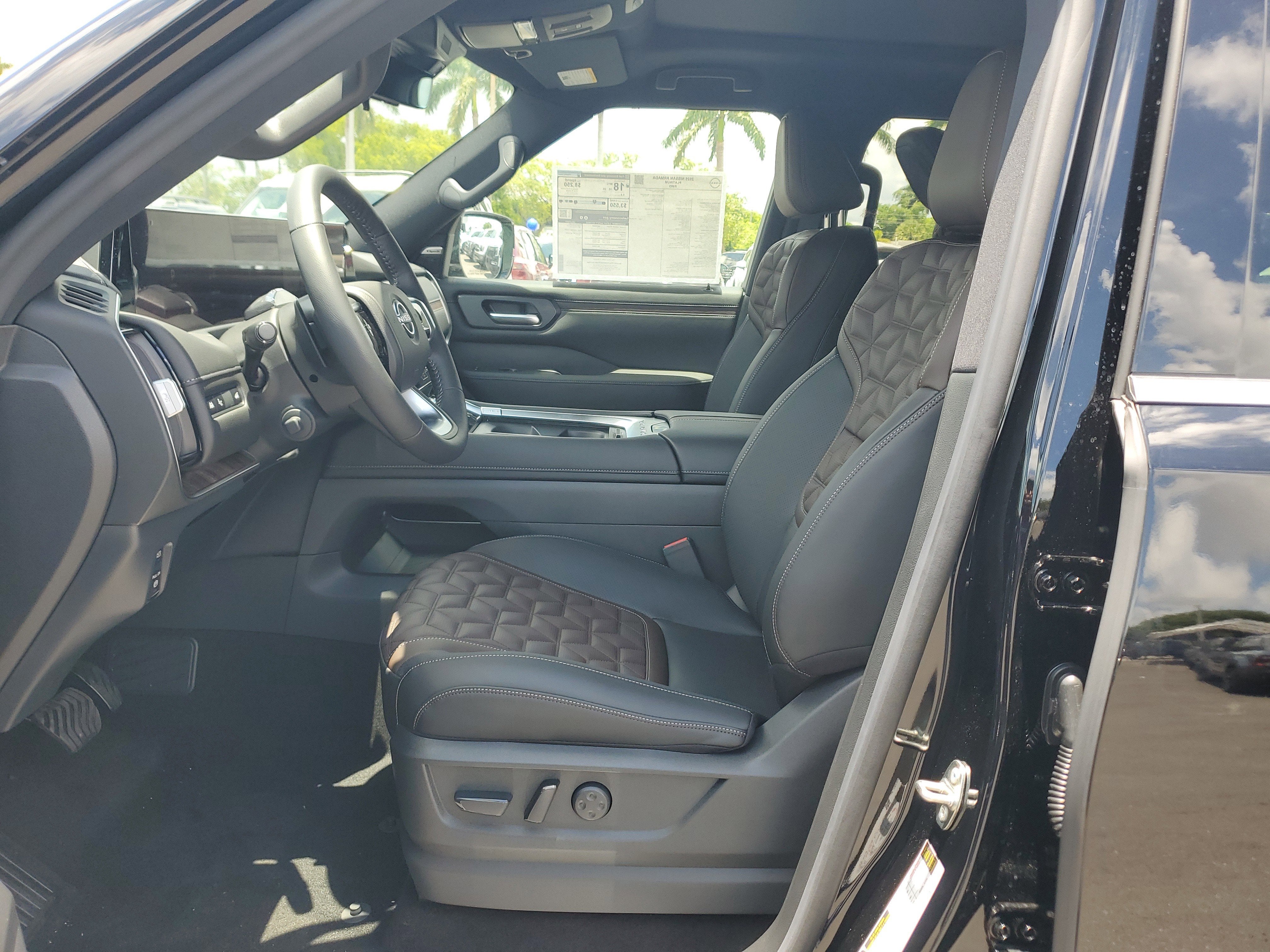 2025 Nissan Armada Platinum