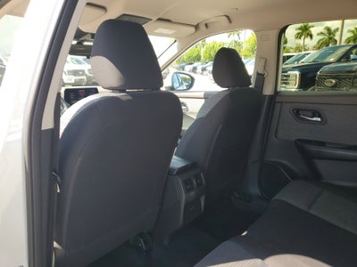 2023 Nissan Rogue SV 4WD