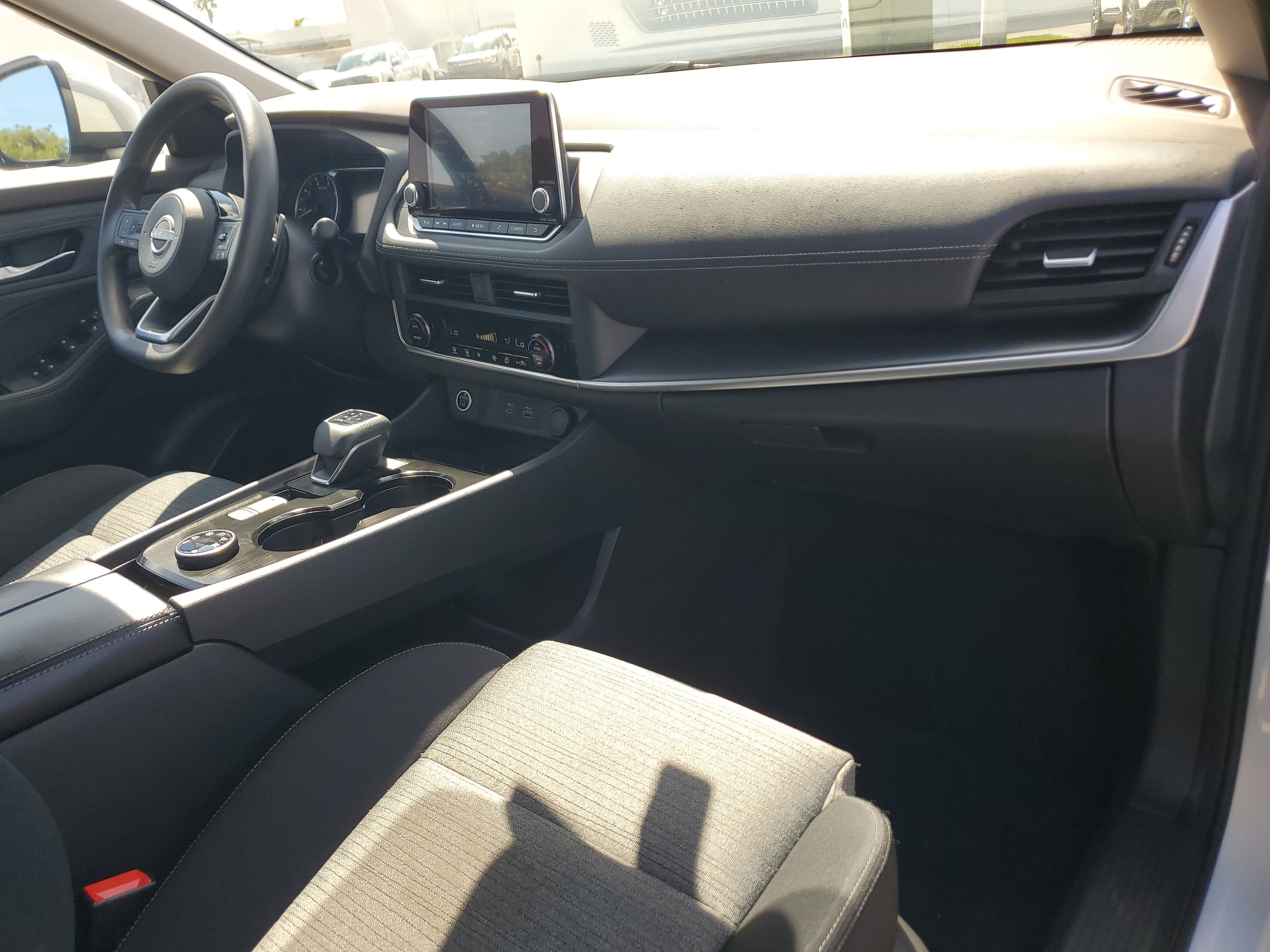 2023 Nissan Rogue SV 4WD