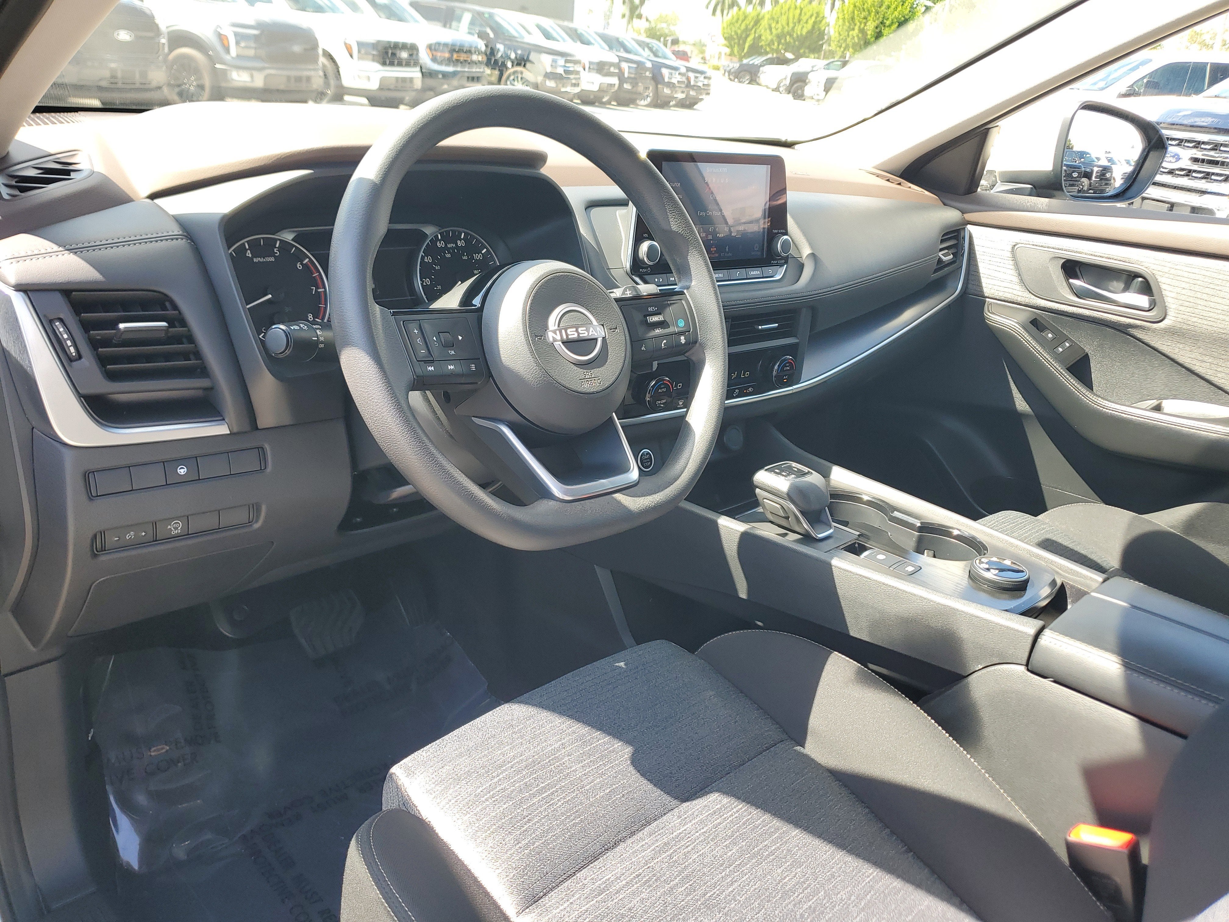 2023 Nissan Rogue SV 4WD