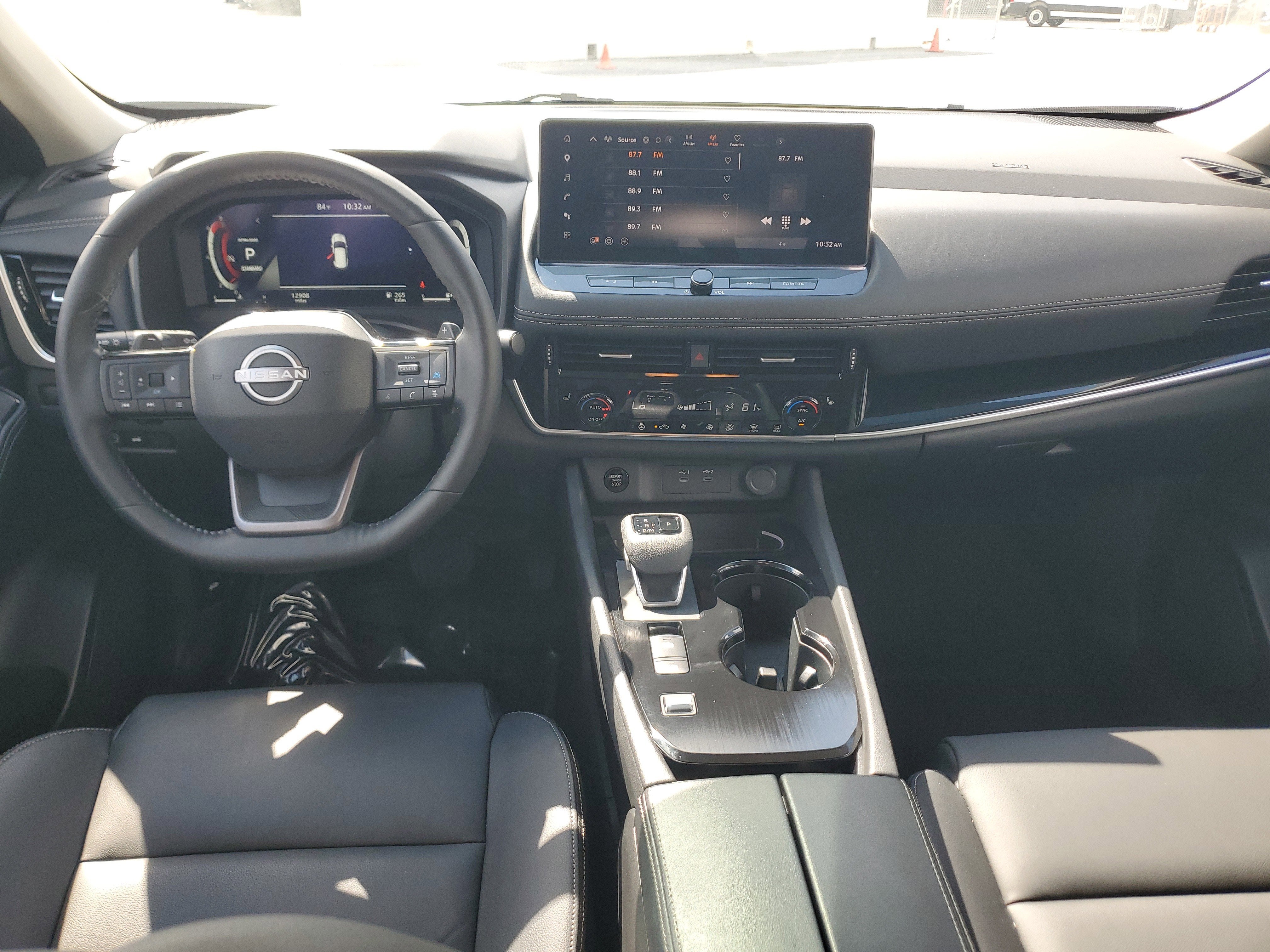 2025 Nissan Rogue SL