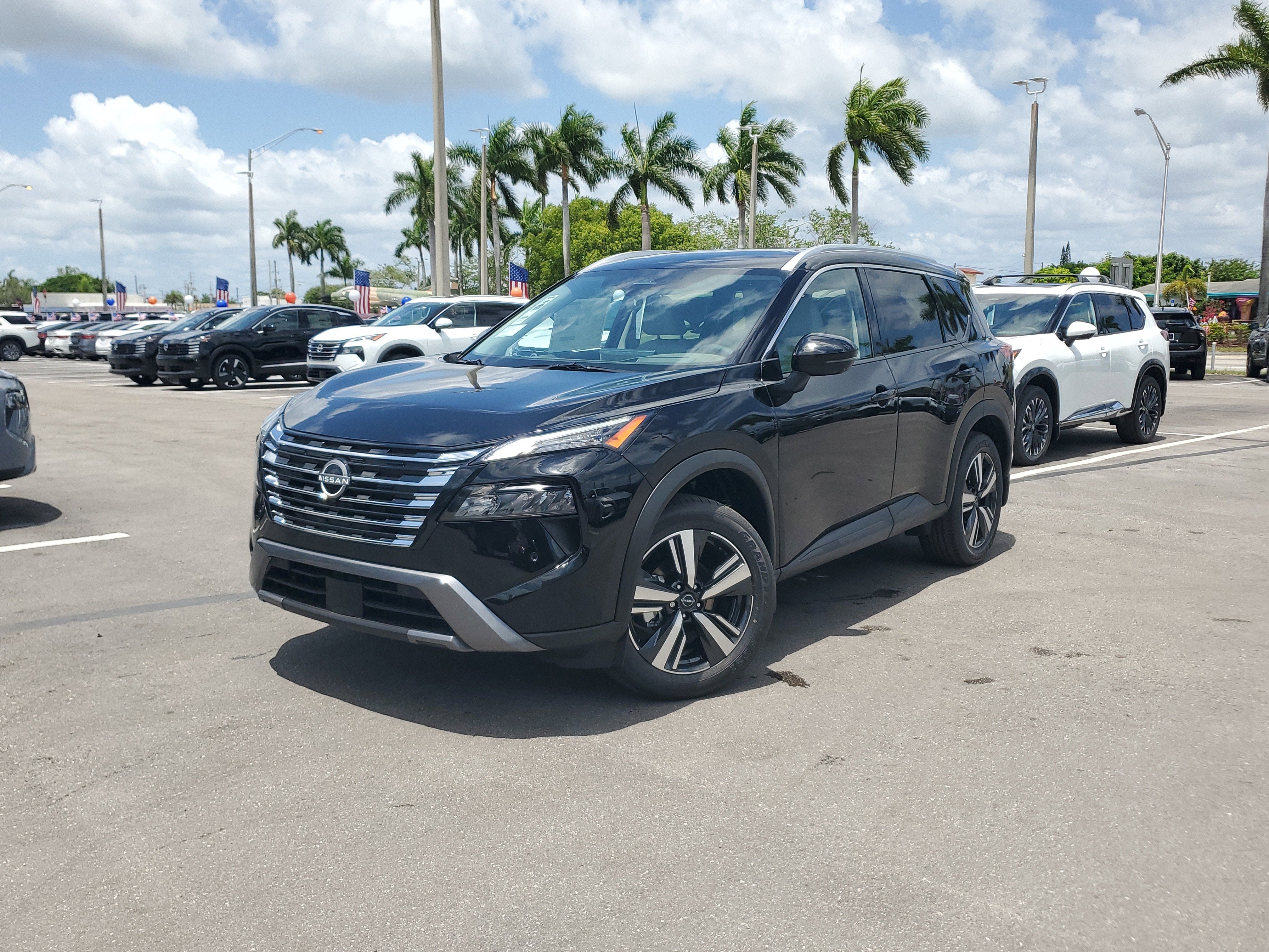 2025 Nissan Rogue SL