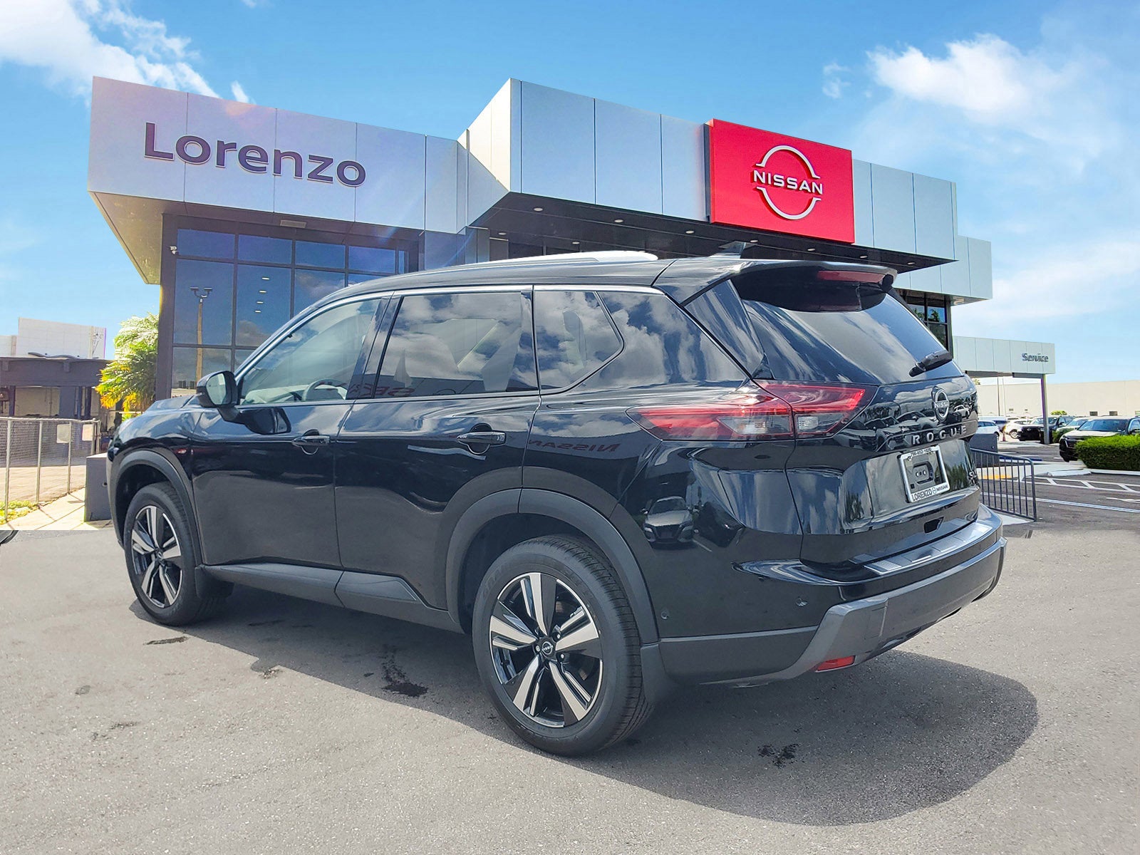 2025 Nissan Rogue SL