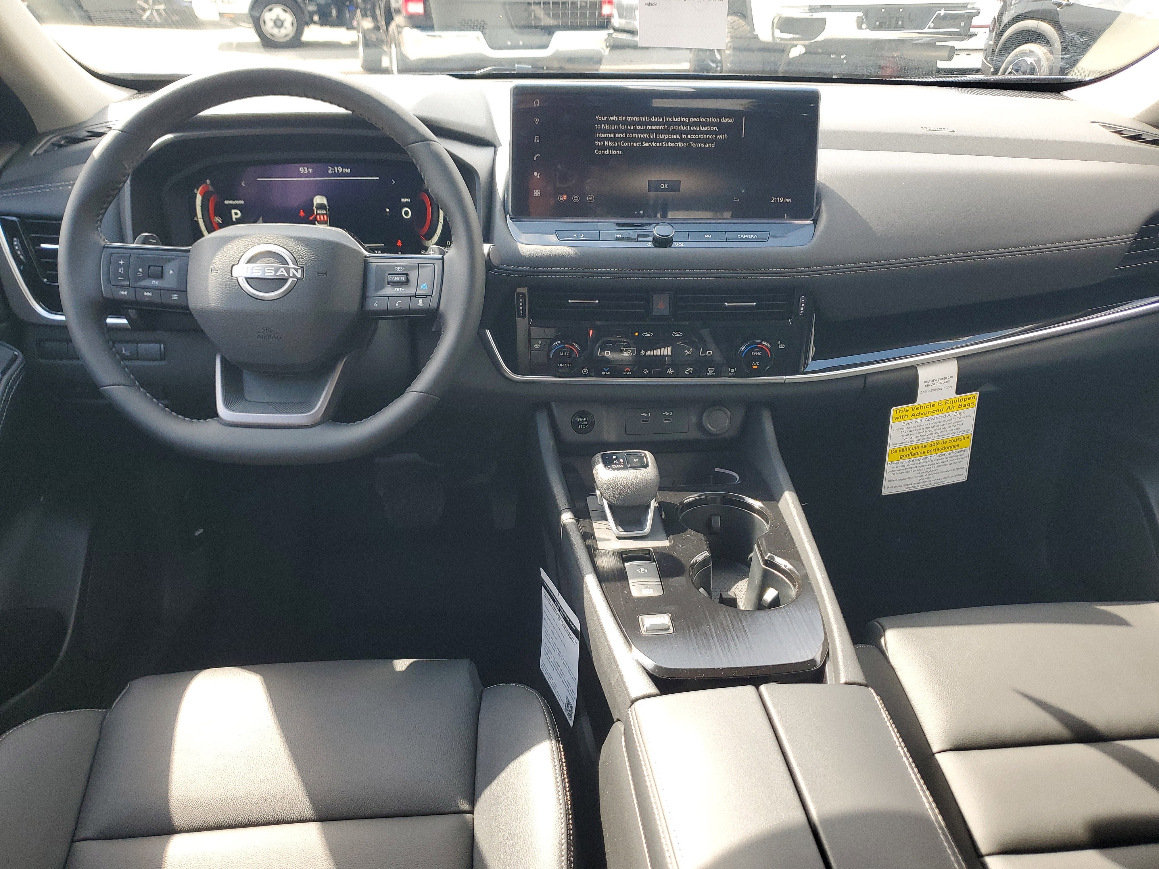 2025 Nissan Rogue SL