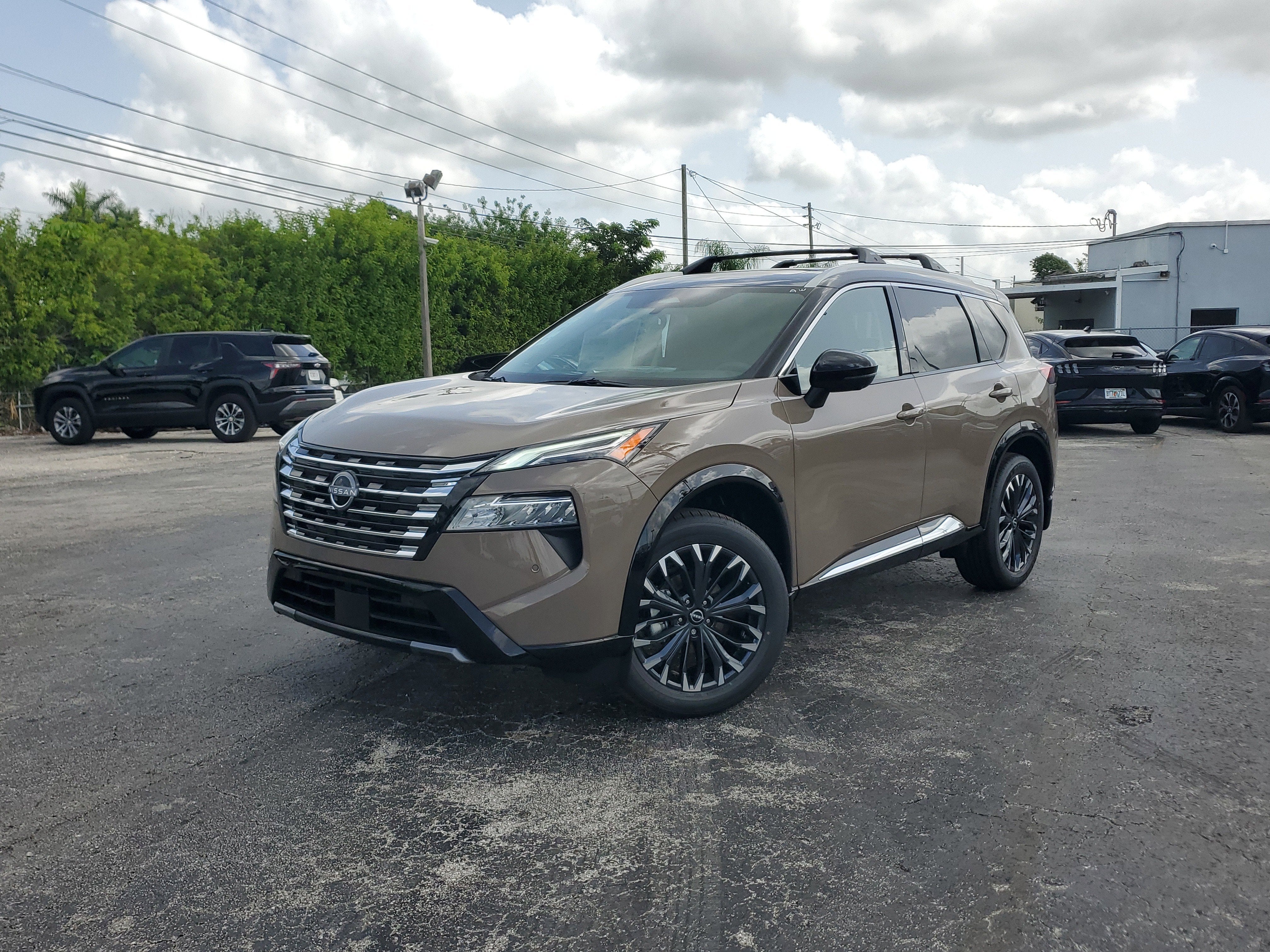 2025 Nissan Rogue Platinum