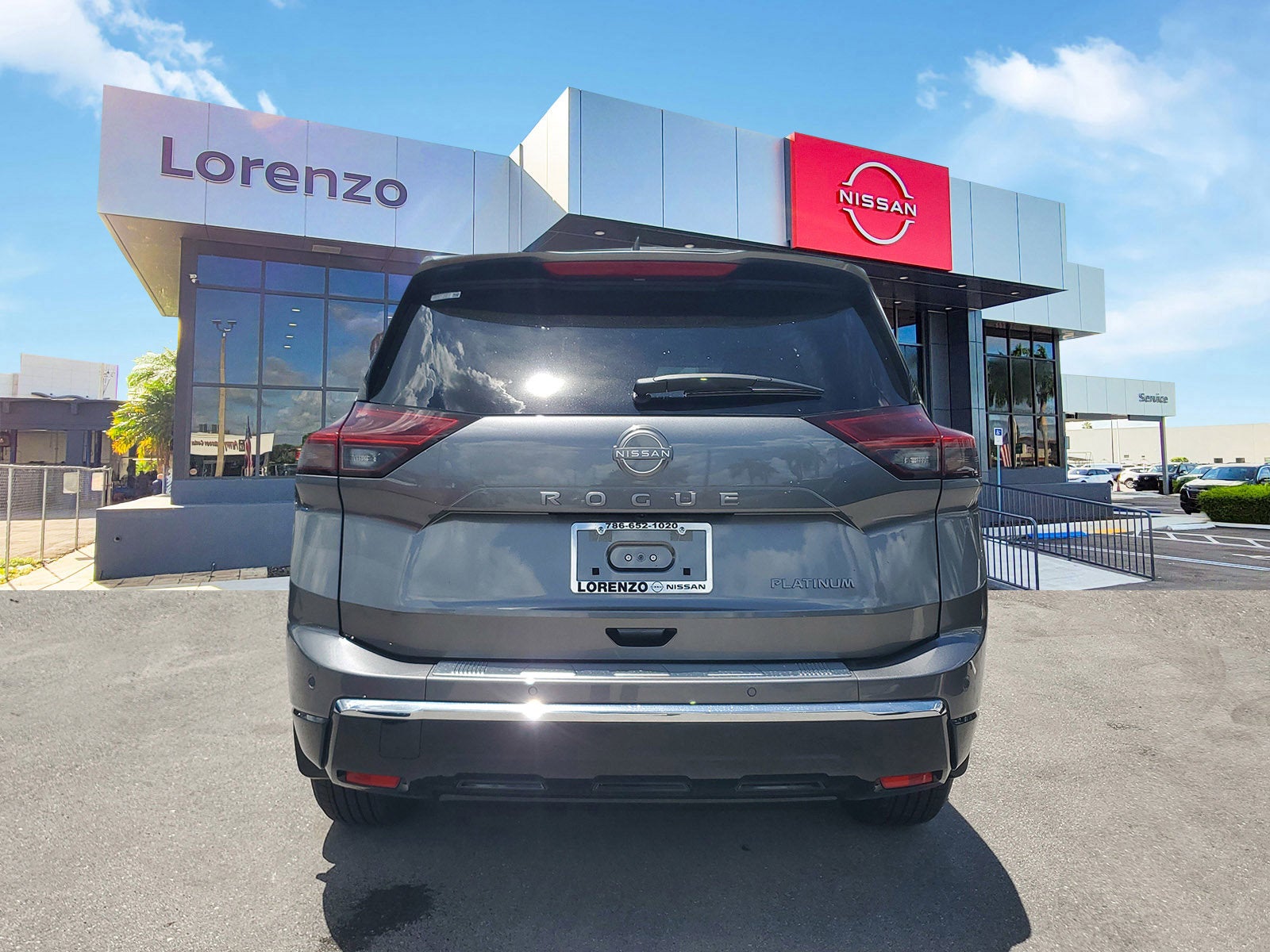 2025 Nissan Rogue Platinum