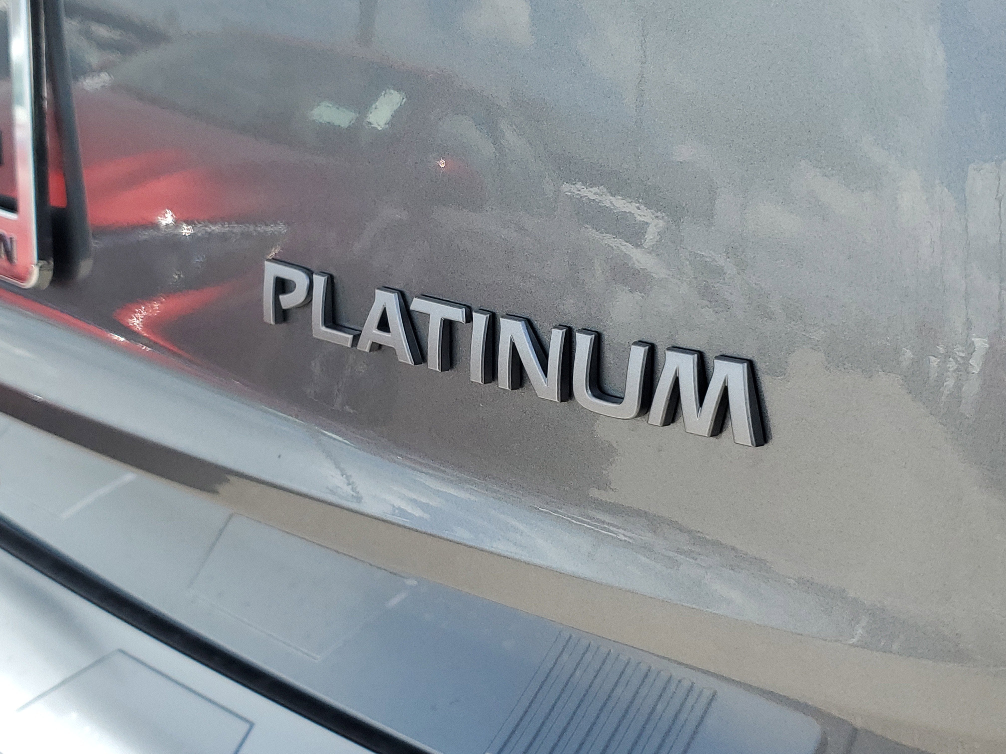 2025 Nissan Rogue Platinum