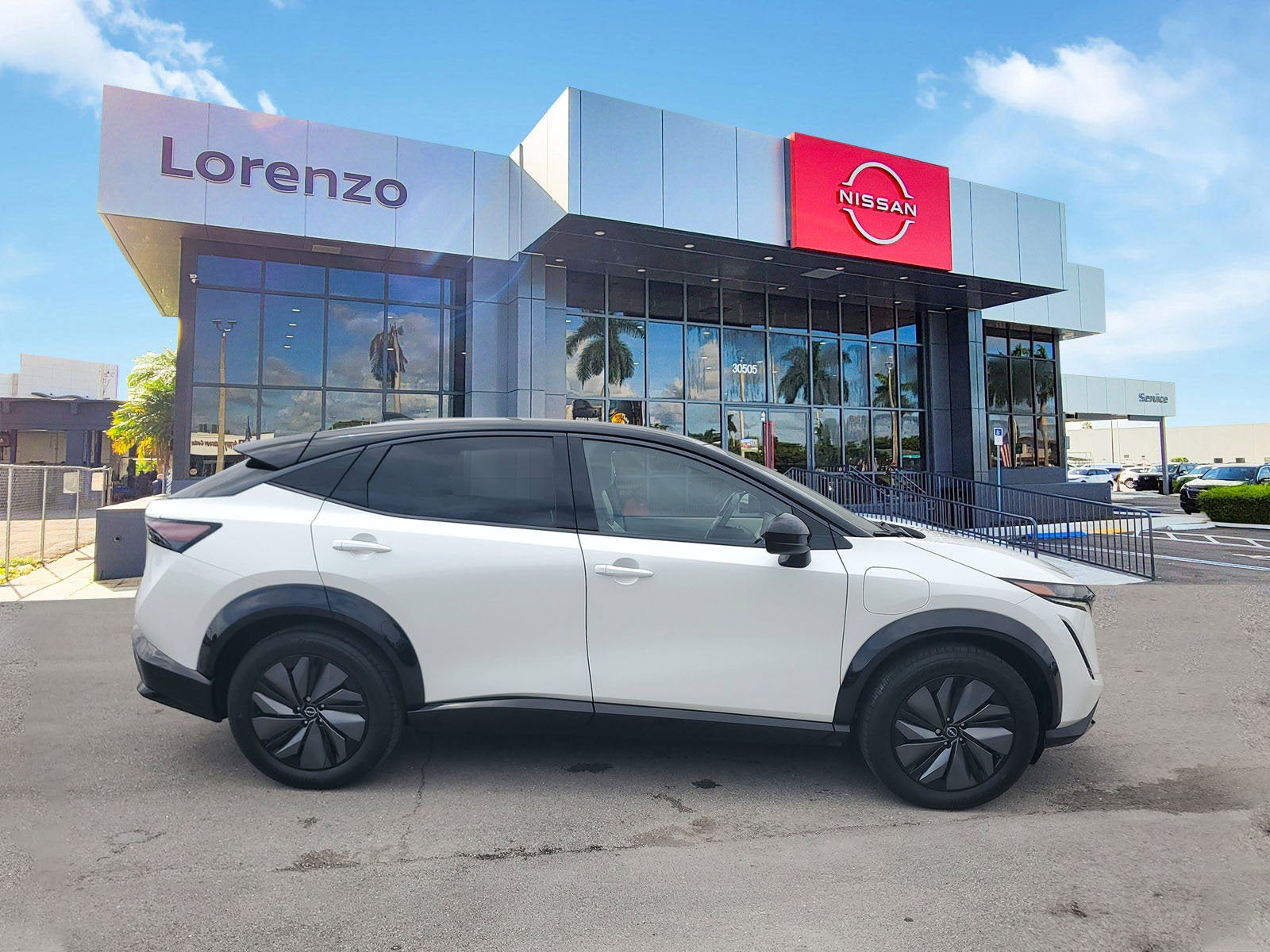 2025 Nissan ARIYA ENGAGE