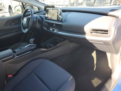 2025 Toyota Prius LE