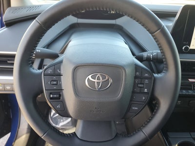 2025 Toyota Prius LE