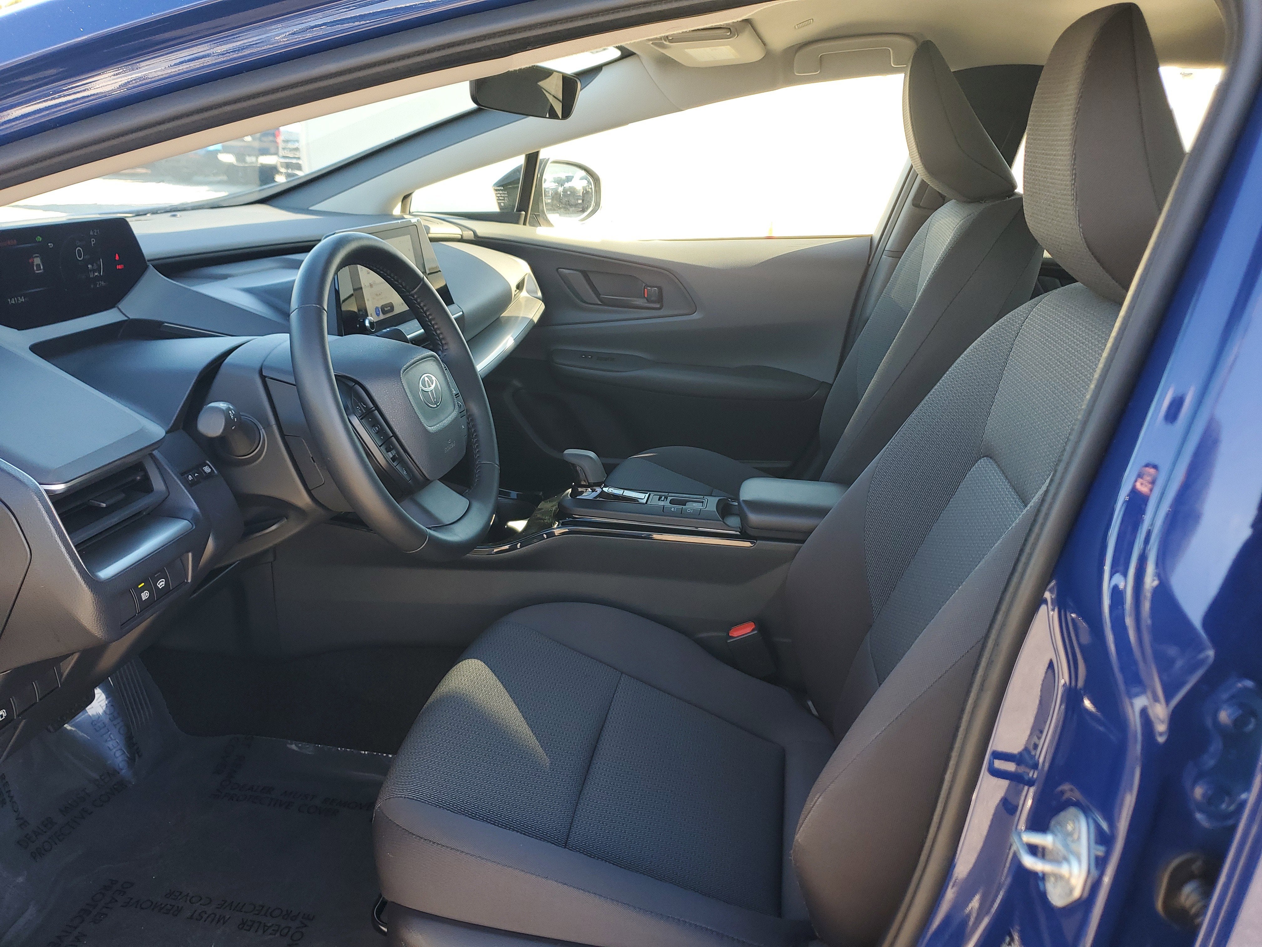 2025 Toyota Prius LE